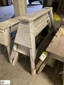 2 timber Work Trestles