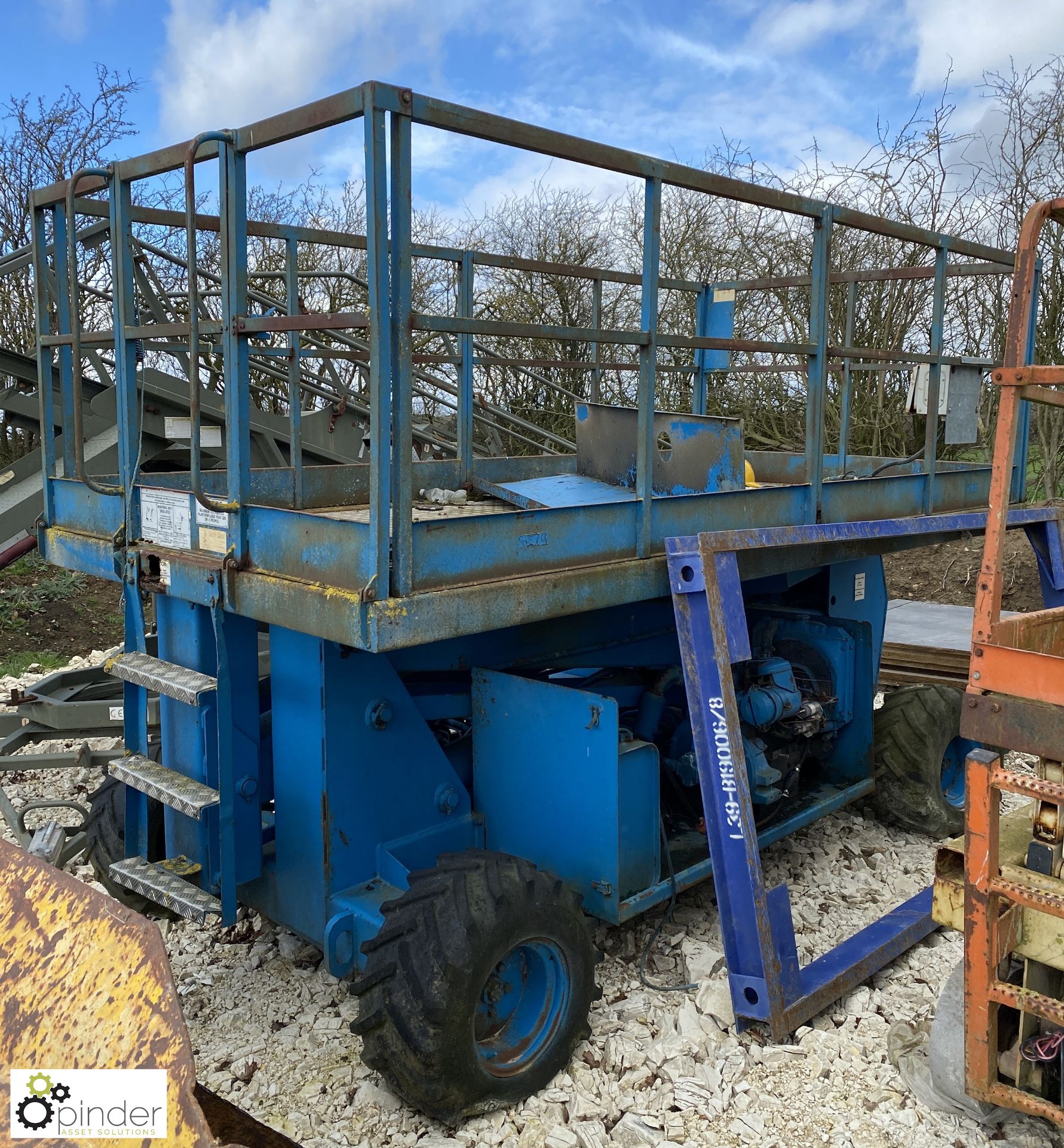 Mobile Access Platform, max load 1500lbs (spares or repairs) - Bild 10 aus 11