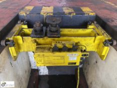 Major Lift MPJ12 pneumatic Pit Jack, 12tonnes capacity, 1000mm wide (sliding frame)