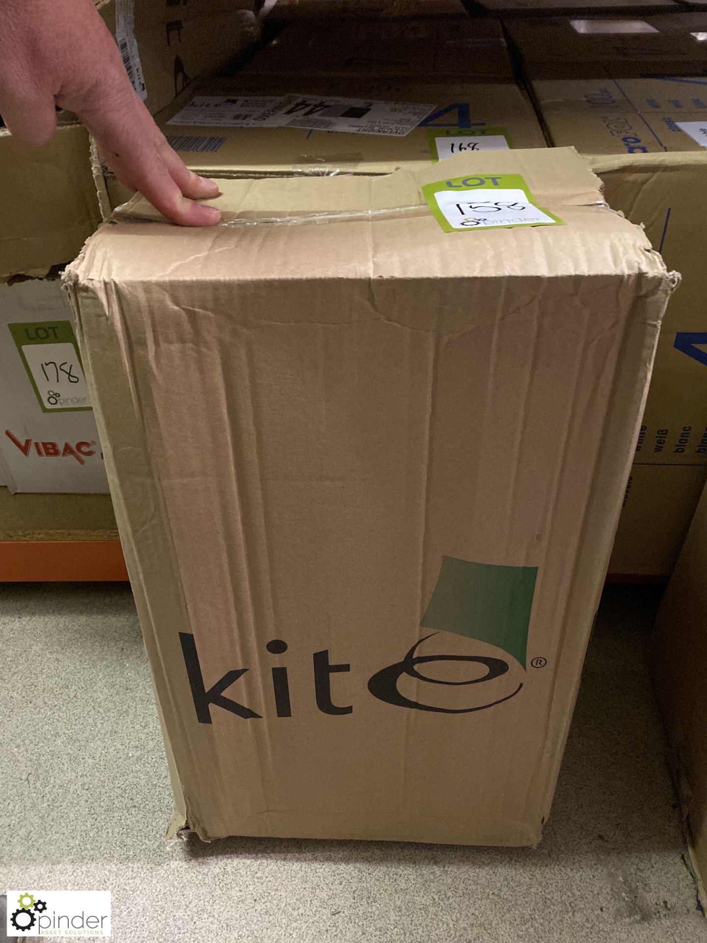 2 boxes Kite black Stretch Wrap, 17m, 6 rolls per box - Image 3 of 4