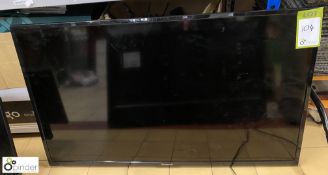 Panasonic TK40C 40in TV, with wall bracket, no remote