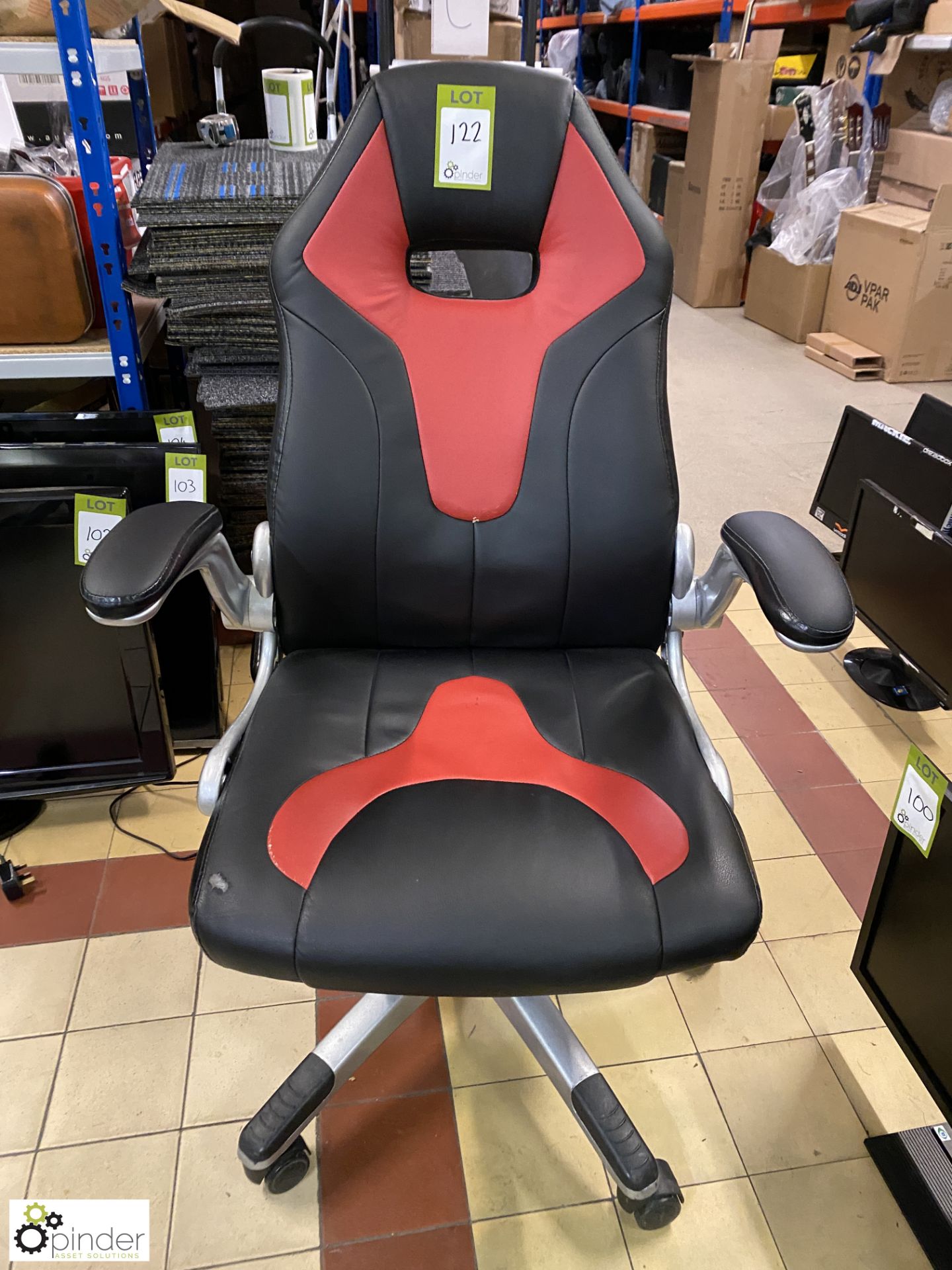 Leather effect Gaming Swivel Armchair - Image 2 of 4