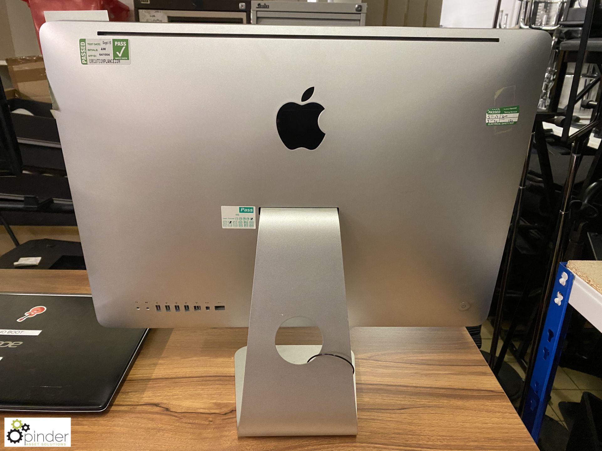 Apple iMAC A1311 Desktop PC, no keyboard, mouse, lead or passwords (no HDD) - Image 2 of 4