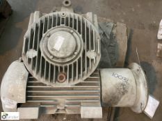 Flender CDA250 Gearbox, 7200NM, 1500rpm input, 34.09 output, unused with torque arm (Location