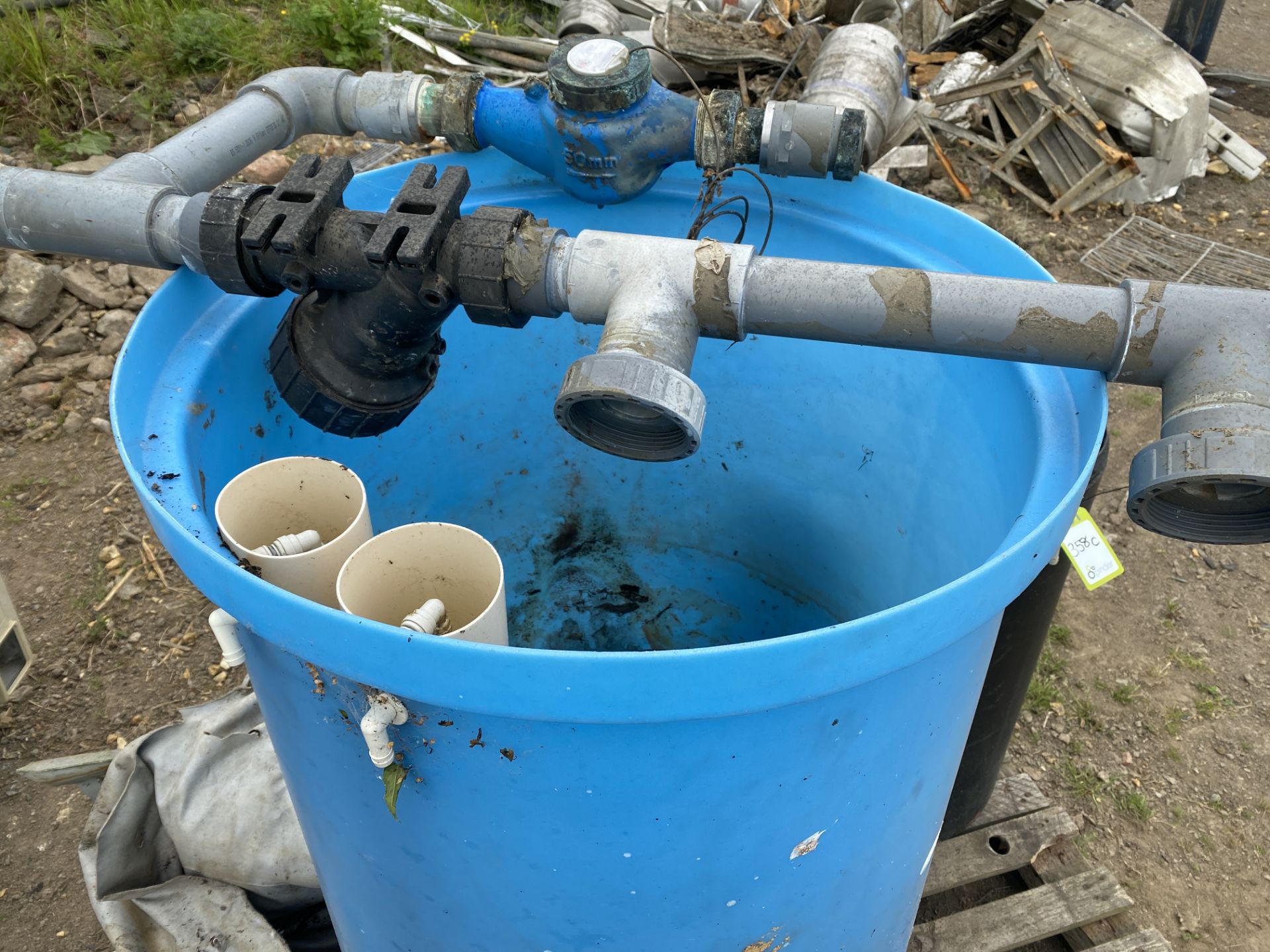 2 Plastic Tanks, plastic Pipework and Flow Meter ( - Image 5 of 6