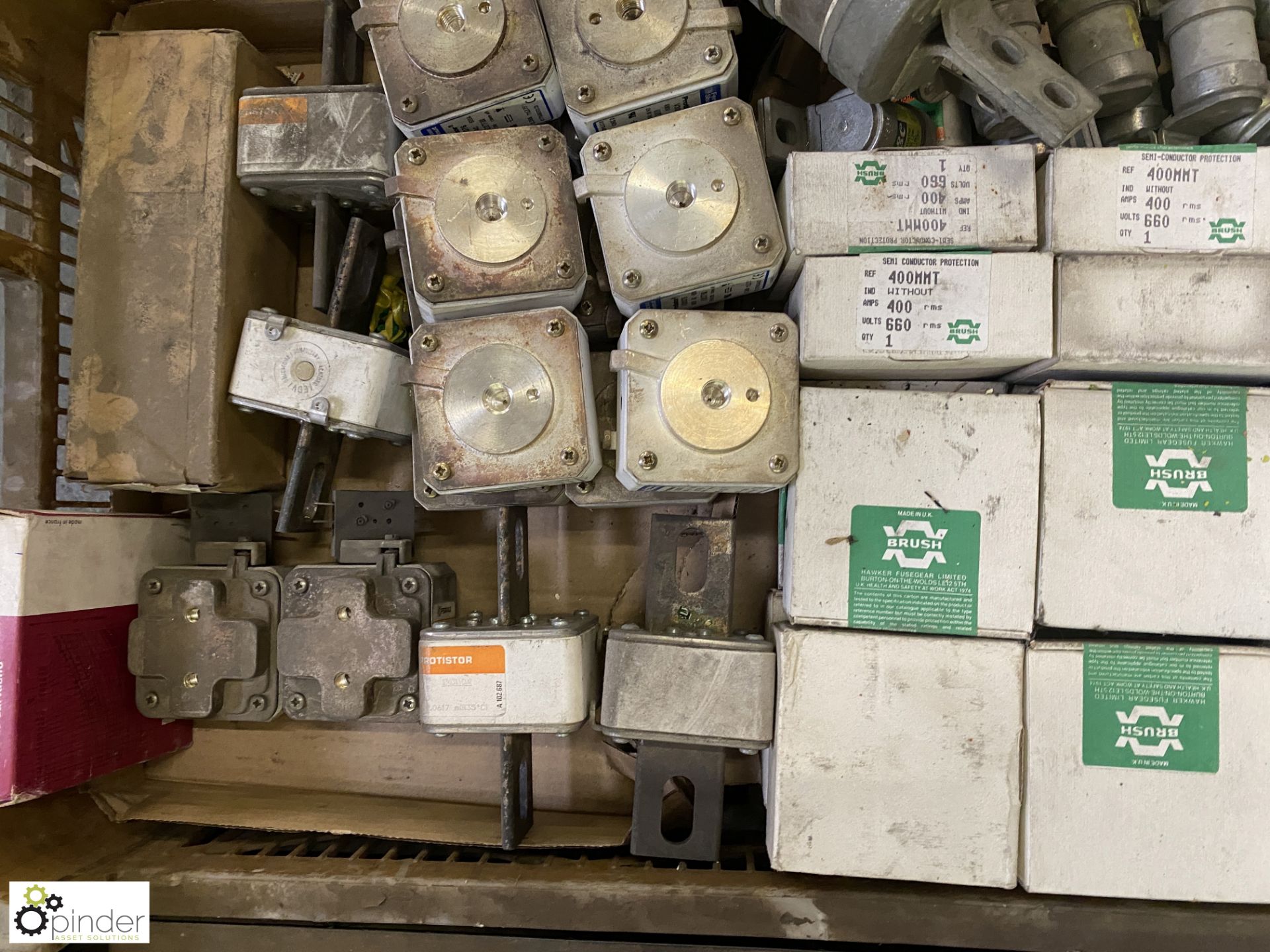 Large quantity HRC Fuses, to 3 trays (Location Carlisle Site 1) - Image 6 of 9