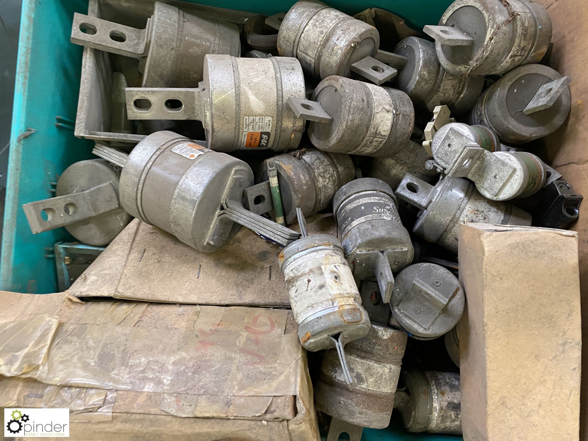 Large quantity HRC Fuses, to pallet (Location Carlisle Site 1) - Image 6 of 9