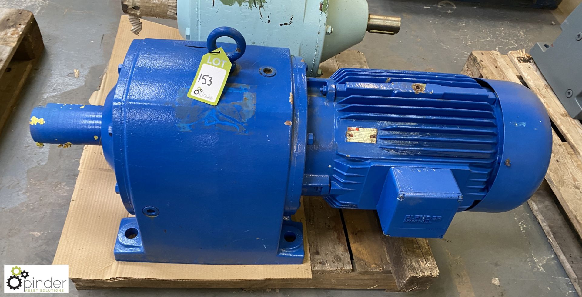Flender D142-G200L4 Geared Motor, ratio 19.10:1, 77rpm, with 30kw motor (Location Carlisle Site 1) - Image 2 of 4