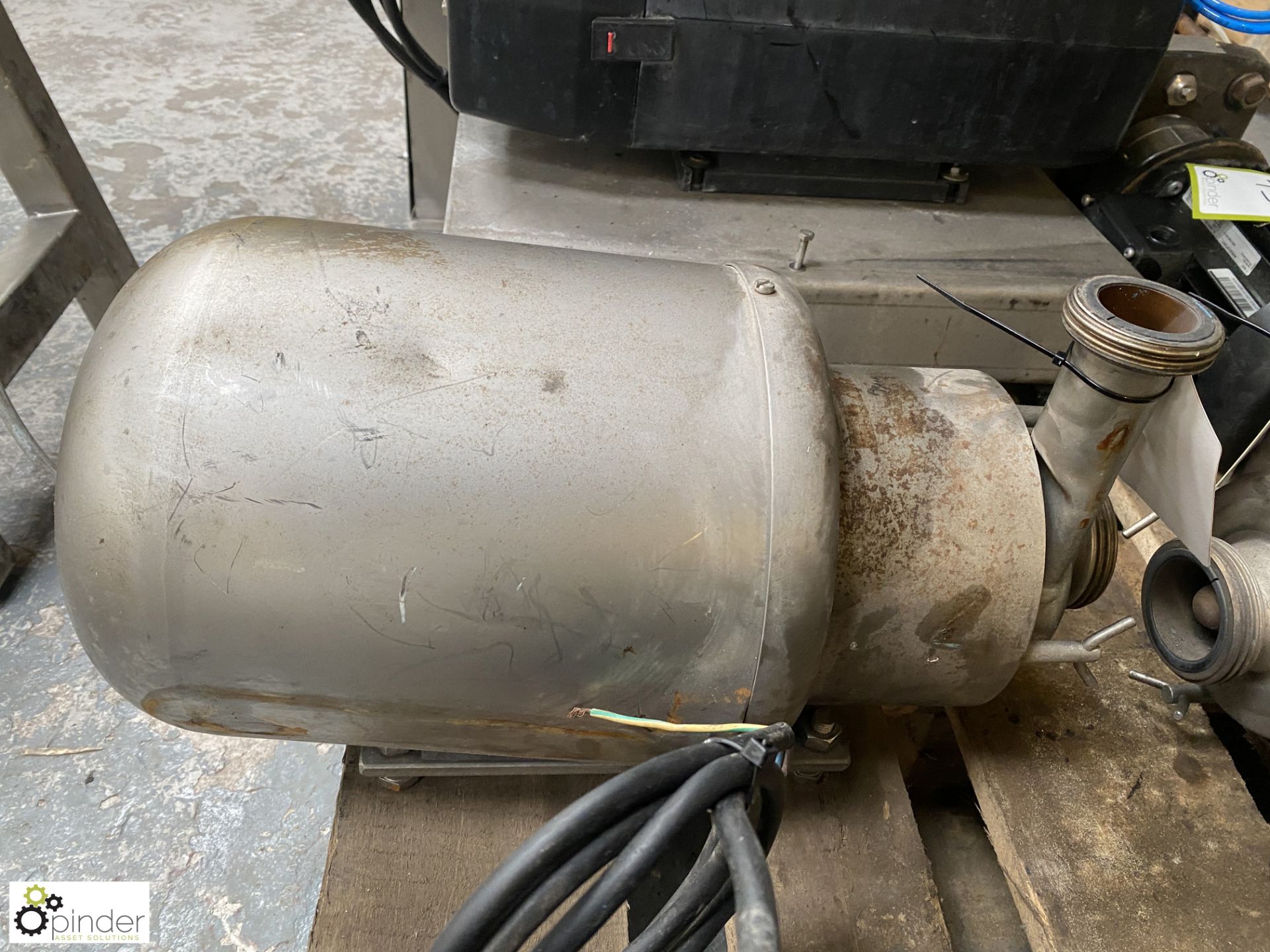 APV ZMB-I-220N 110 stainless steel Centrifugal Dairy Pump (Location Carlisle Site 1) - Image 2 of 3