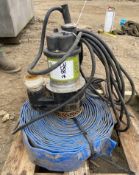 Submersible Pump, 240volts, with hose (Location Le