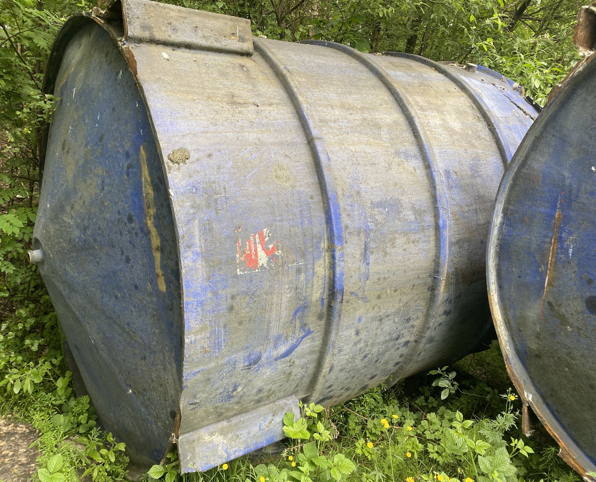 Fiberglass Storage Tank, 2850mm x 2500mm diameter