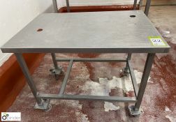 Stainless steel mobile Table, 910mm x 620mm x 710mm (Lift Out Fee: £10 plus VAT)