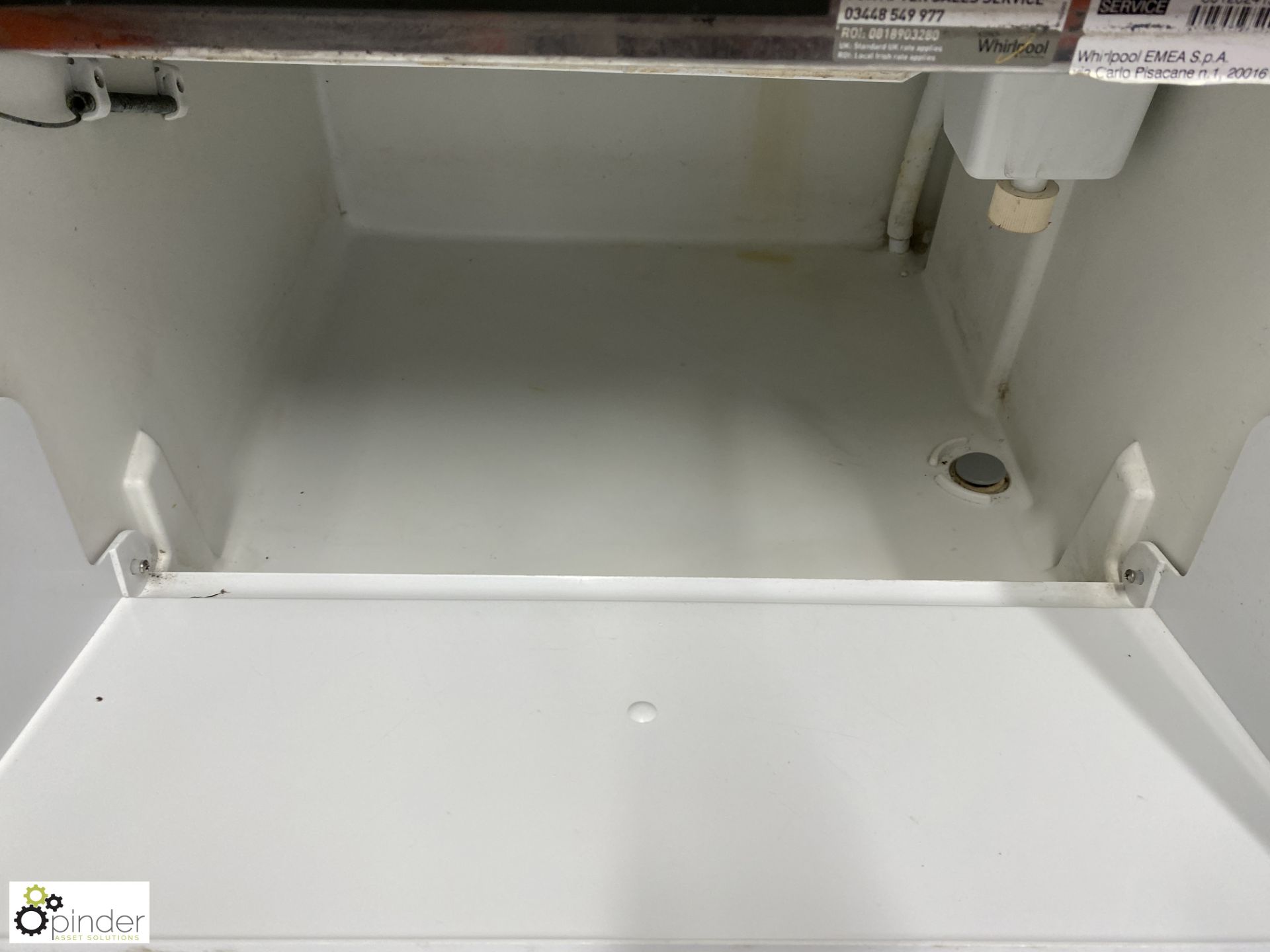 Whirlpool K40 Ice Maker, 555mm x 540mm x 850mm (Lift Out Fee: £15 plus VAT) - Image 3 of 5