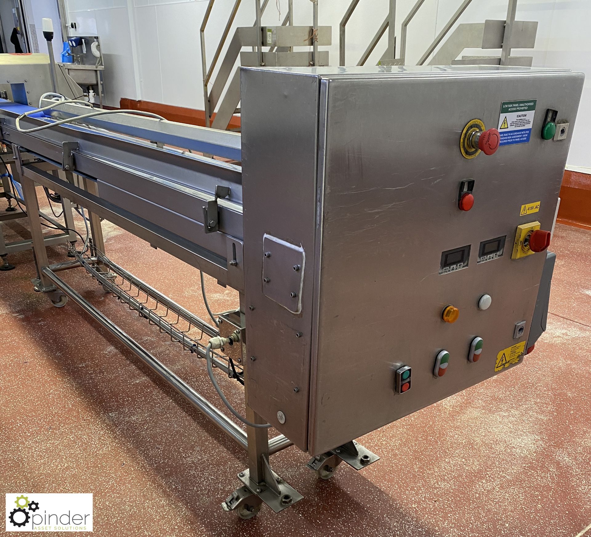 Stainless steel Feed Conveyor, 2400mm x 210m, with control panel, 240volts (Lift Out Fee: £20 plus - Image 5 of 6