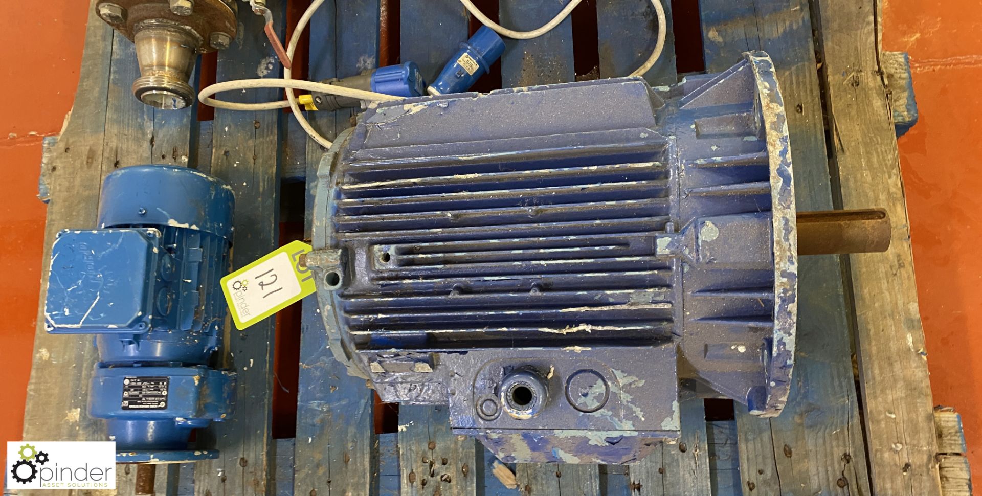 2 various Electric Motors (Lift Out Fee: £5 plus VAT)