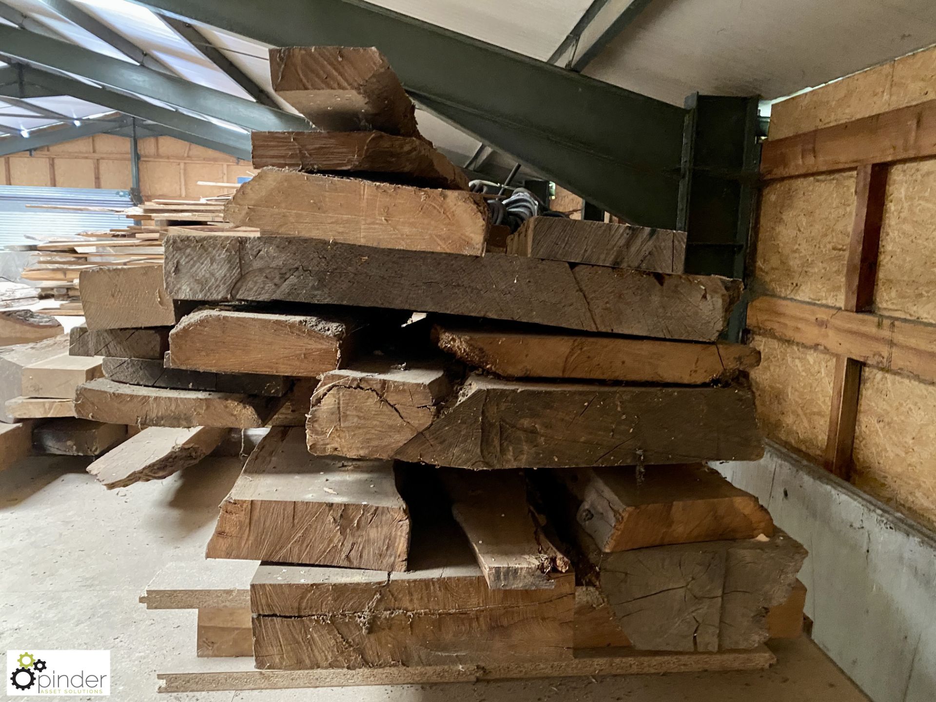 Approx 17 various Oak Boards and Beams, to pallet - Image 3 of 7