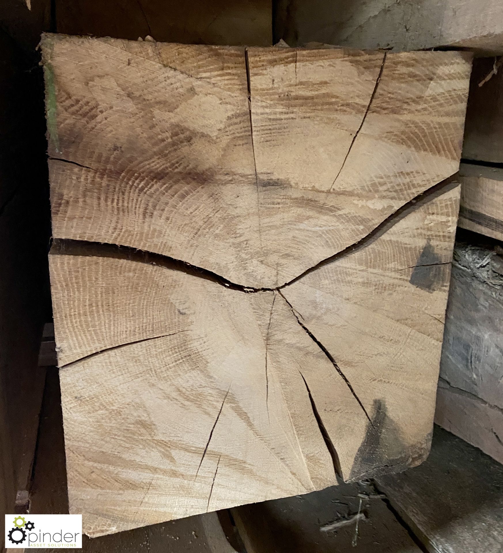 Air dried Brown Oak Beam, 3050mm x 320mm x 365mm - Image 4 of 6