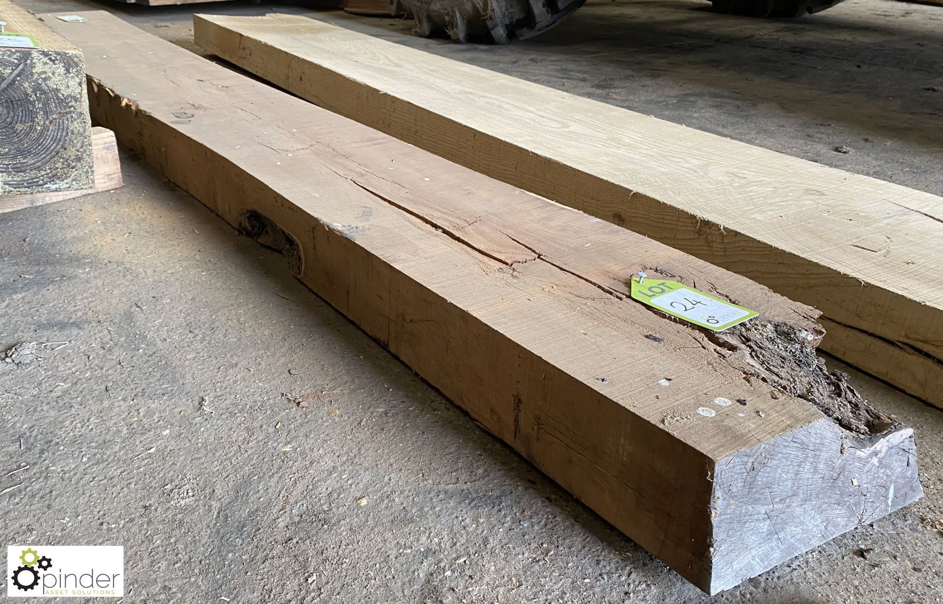 Air dried Yew Board, 2530mm x 285mm x 100mm - Image 6 of 7