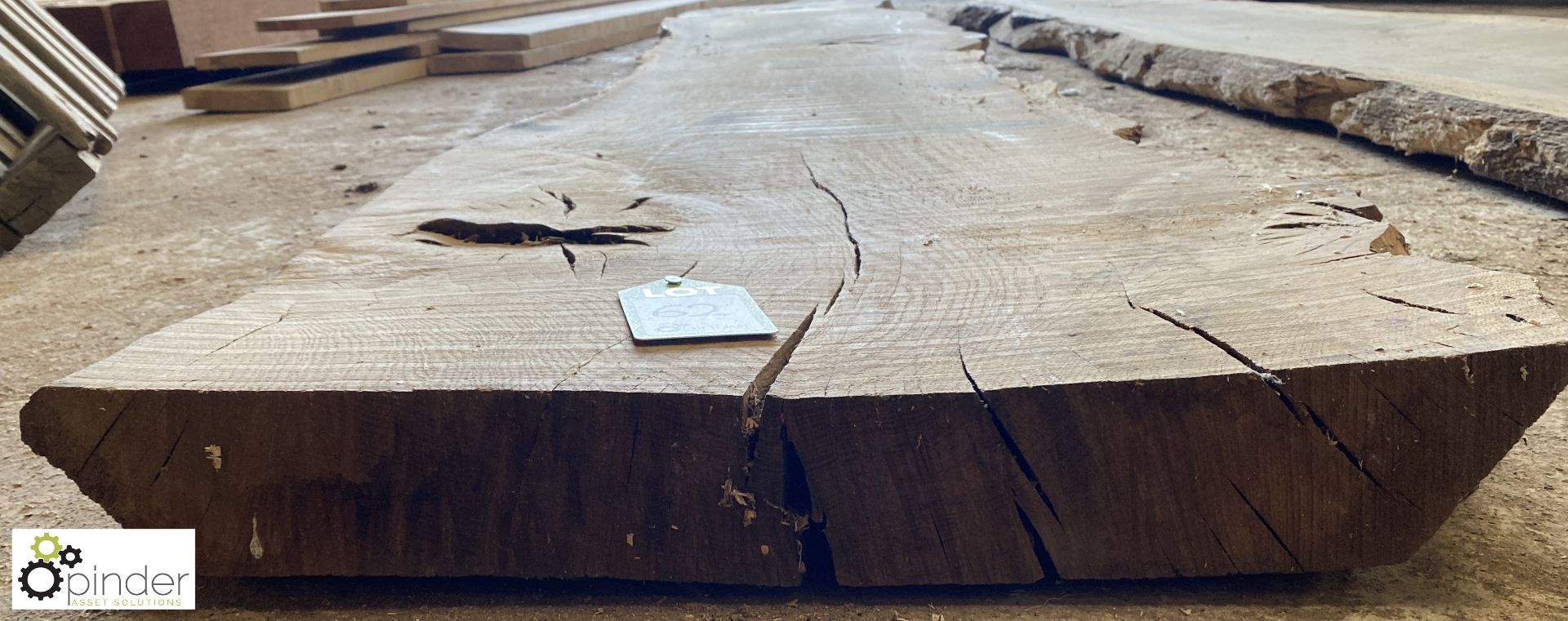Air dried Oak Board, 3380mm x 550mm average x 80mm - Image 3 of 9