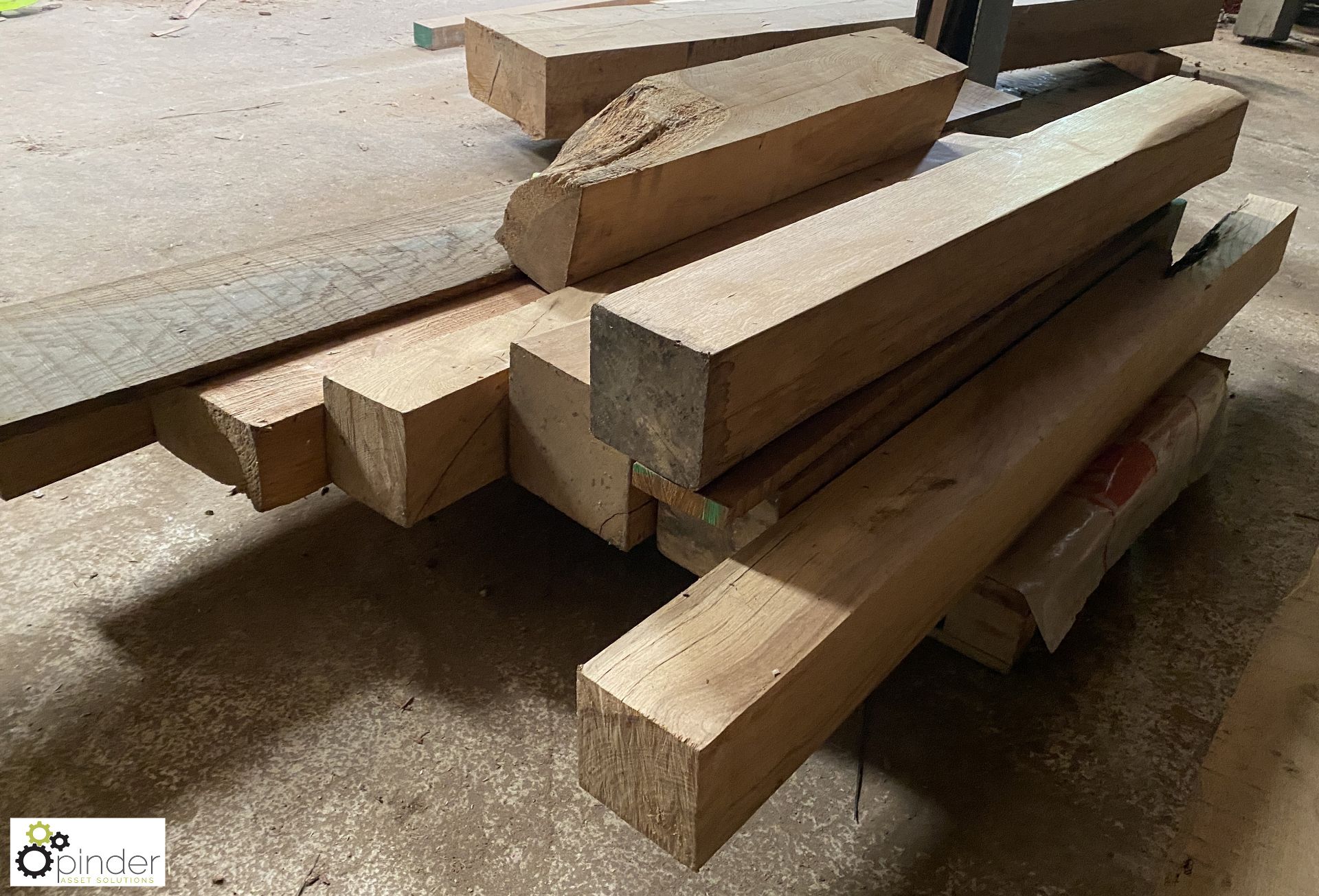 8 various Oak Beams, 1 Douglas Fir Beam, 1 Oak Board, to pallet - Image 4 of 7
