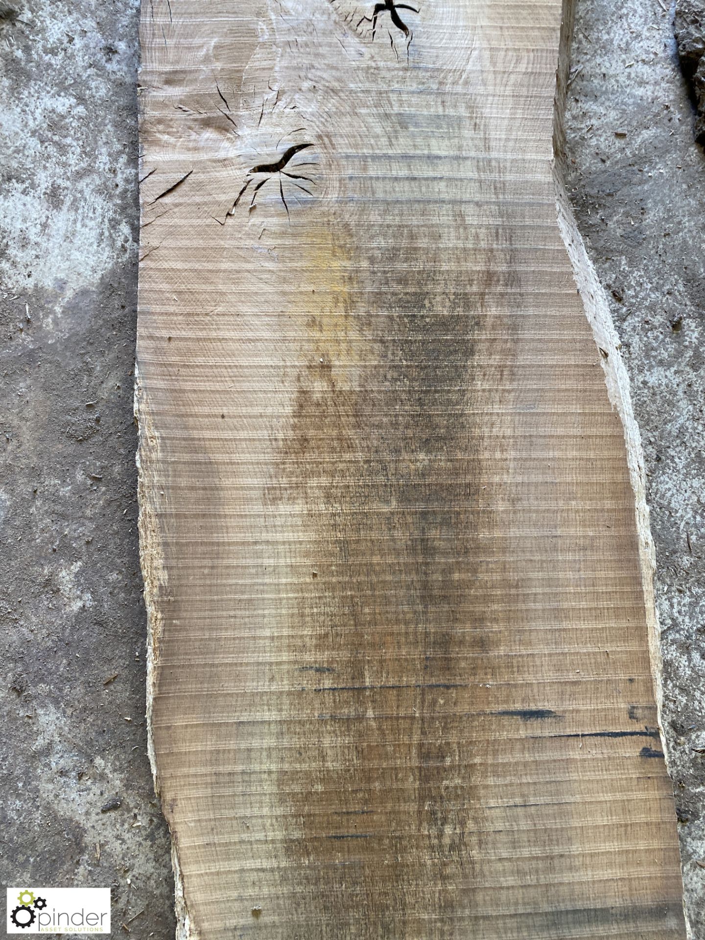Air dried Oak Board, 3380mm x 550mm average x 80mm - Image 6 of 9