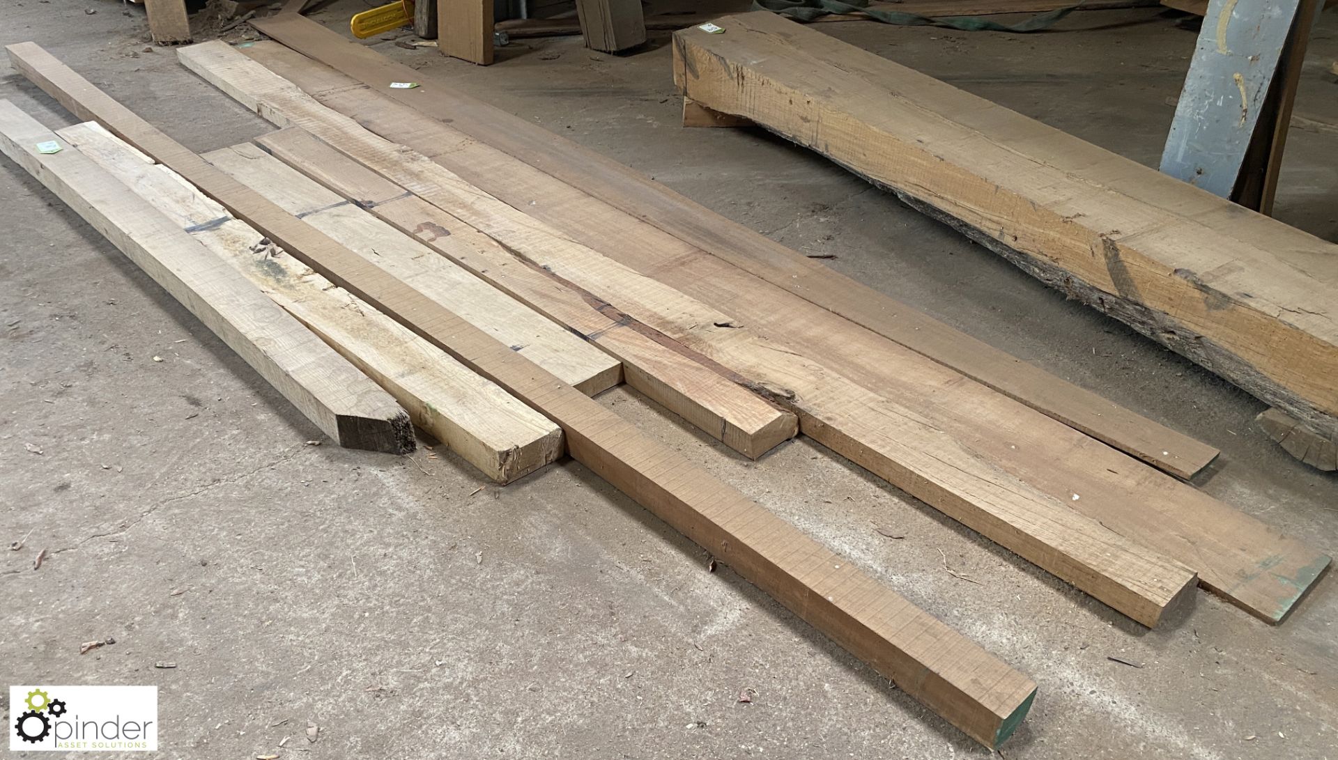 8 various Oak Boards and Beams - Image 2 of 8