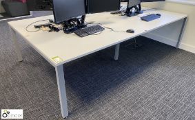 White 4-station Desk Pod, 2800mm x 1600mm (first floor main office)