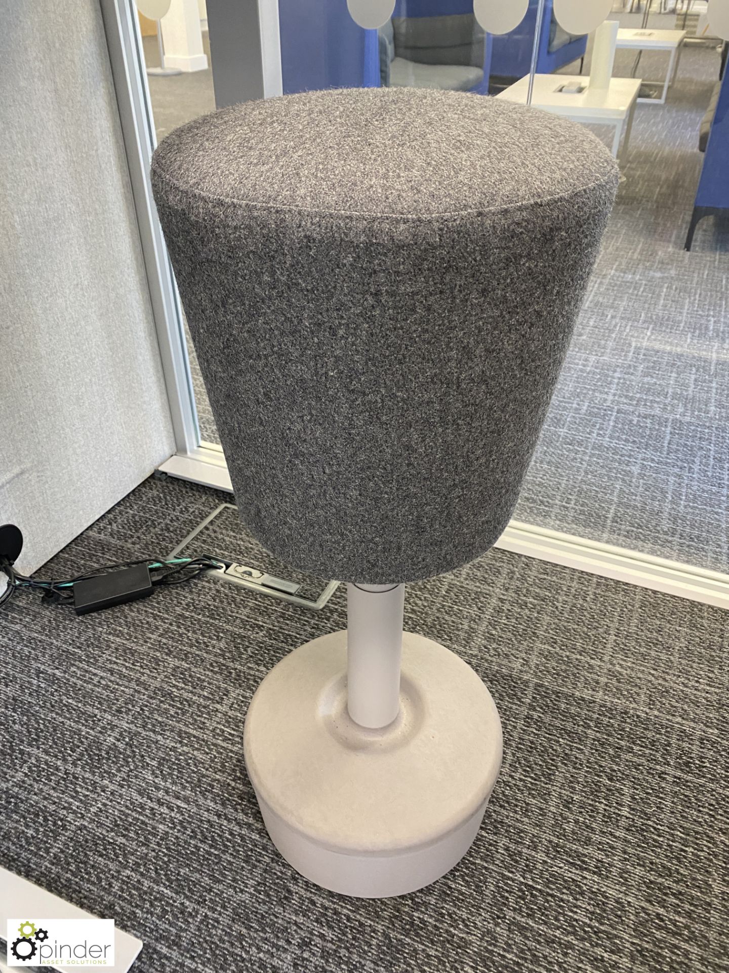 Glazed and upholstered floor standing Work Pod, 1600mm x 1140mm x 2240mm, with electric height - Image 6 of 8