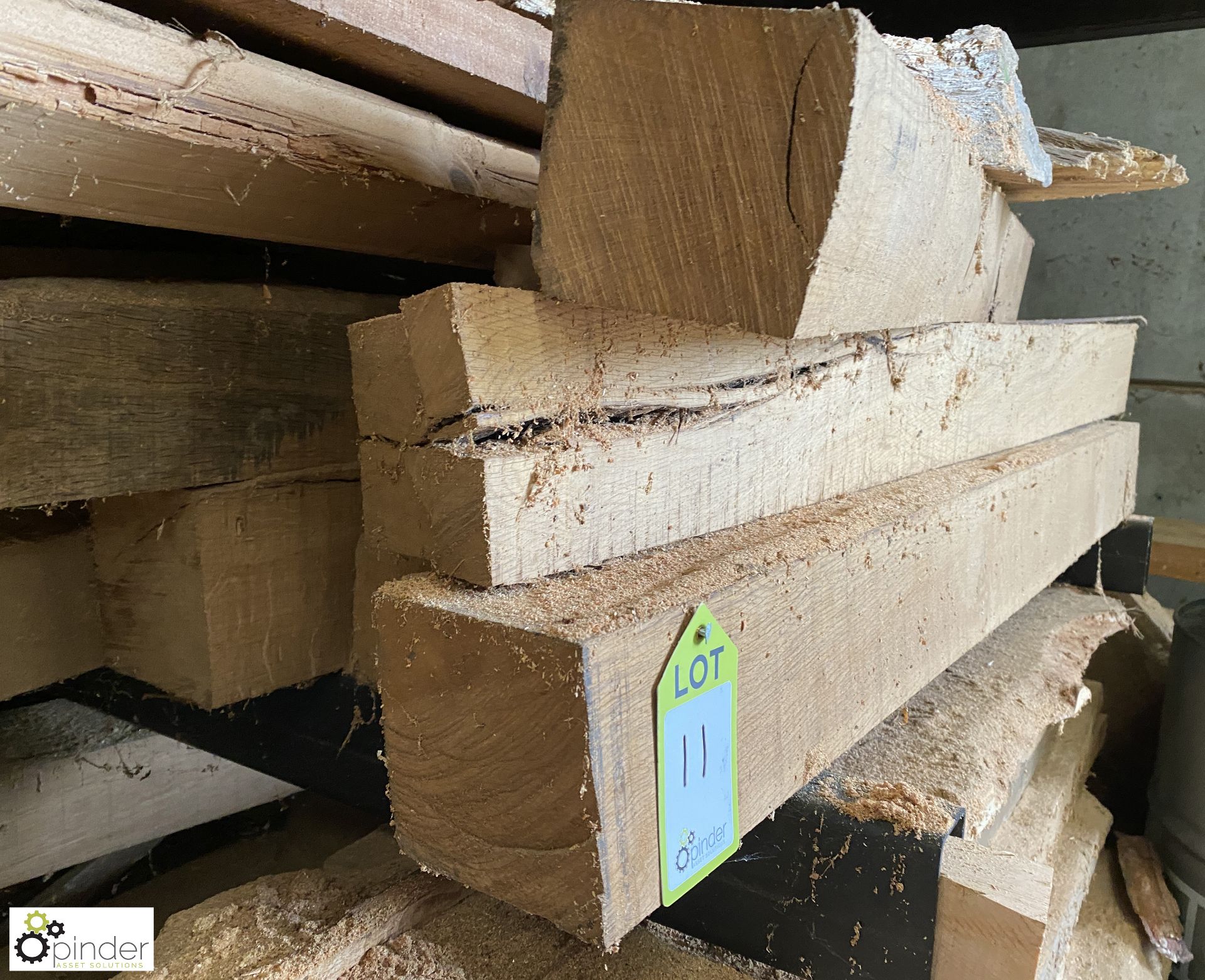 Approx 20 various air dried Oak Beams and Boards, 1225mm average length - Image 3 of 5
