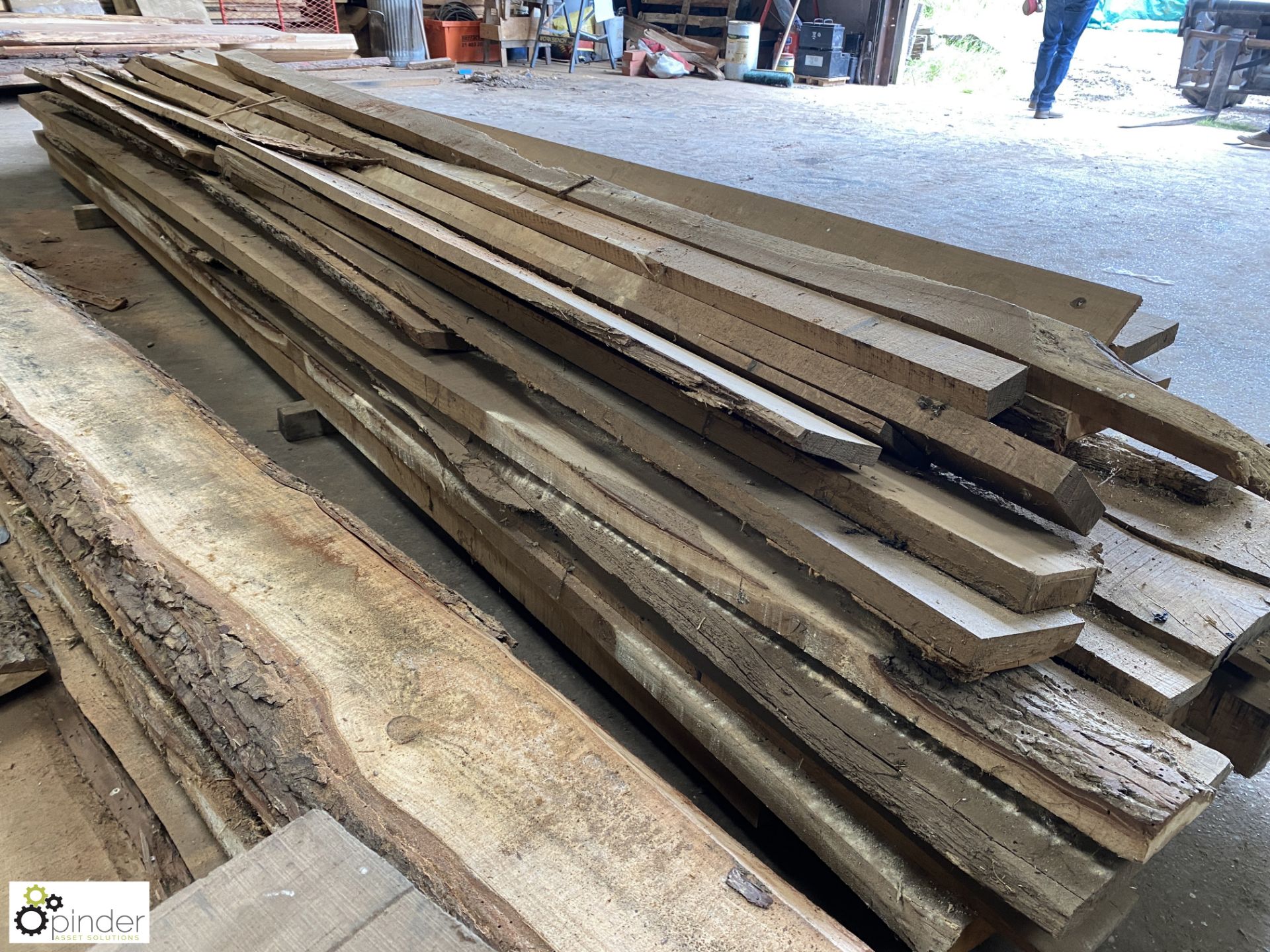 Quantity various air dried Oak Boards, up to 5000mm long, to shelf - Image 9 of 12