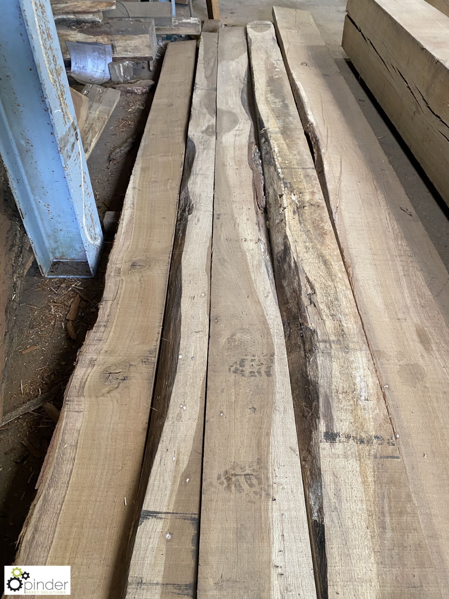 3 various air dried Oak Beams, 5100mm x 220mm x 100mm, 5100mm x 220mm x 75mm and 4500mm x 145mm x - Image 5 of 10