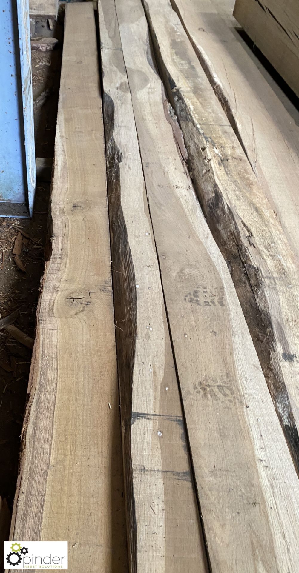3 various air dried Oak Beams, 5100mm x 220mm x 100mm, 5100mm x 220mm x 75mm and 4500mm x 145mm x - Image 9 of 10