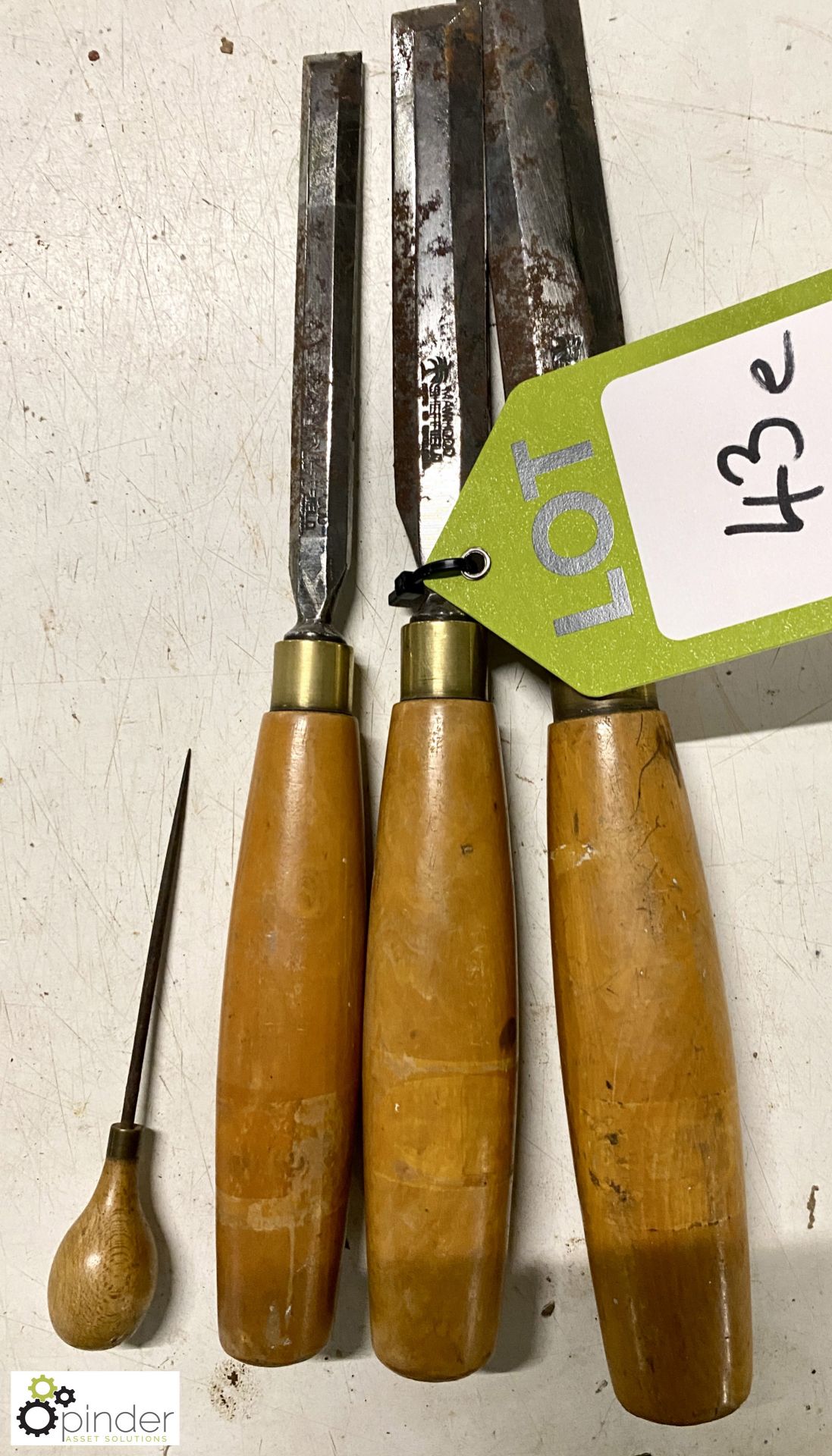 4 various Chisels