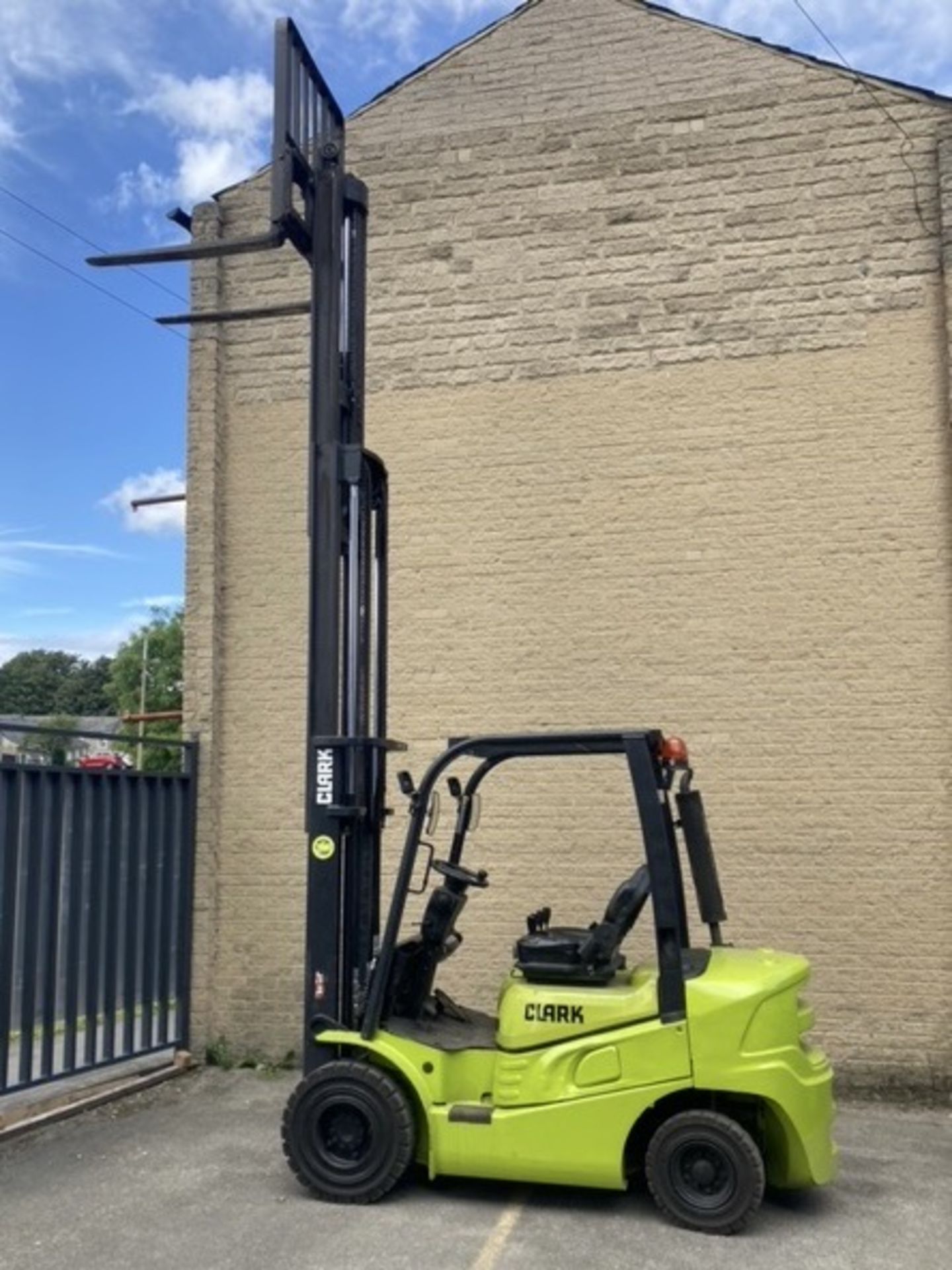 Clark GTS325D diesel Forklift Truck, year 2018, 25 - Image 7 of 23