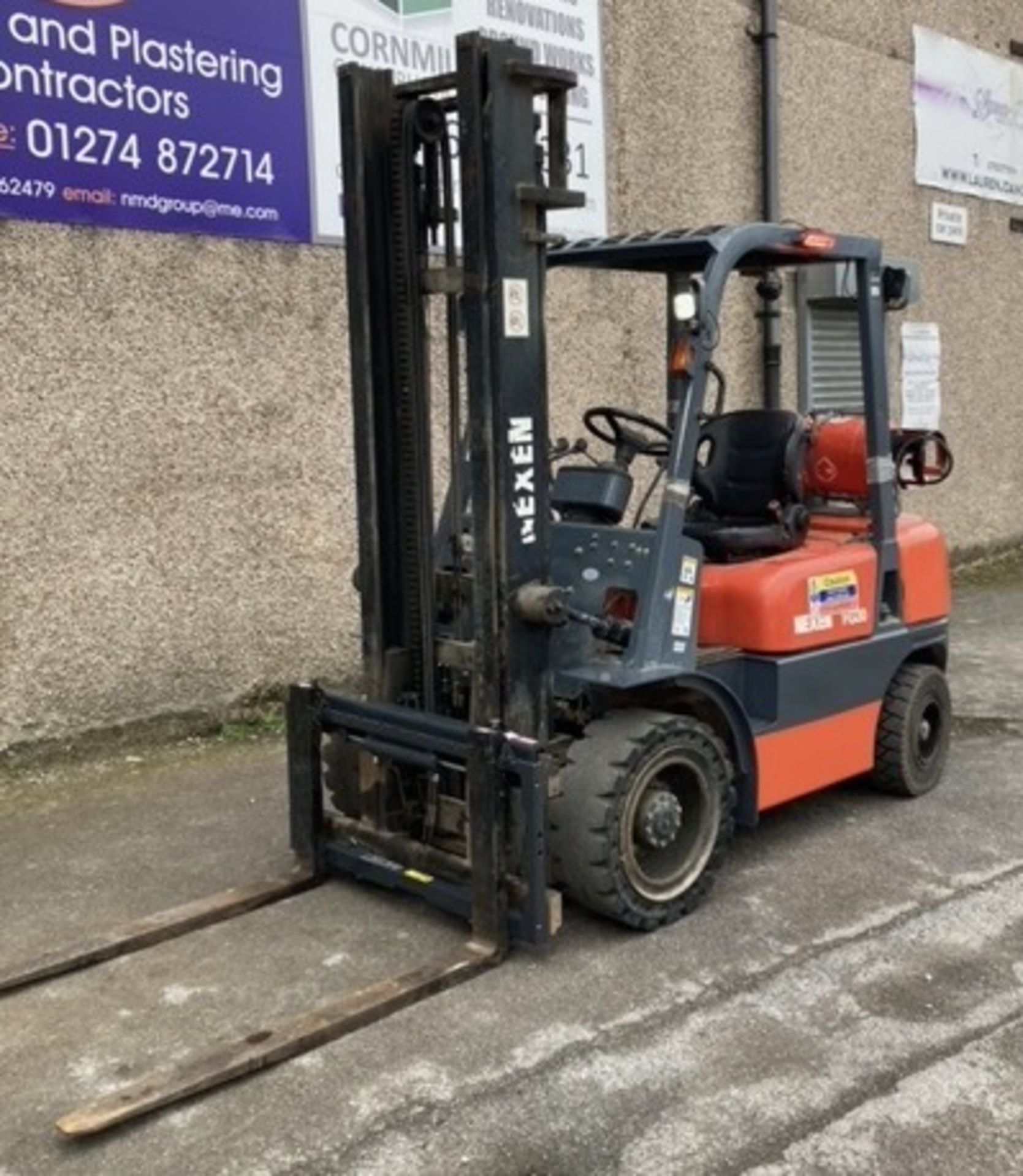 Nexen FG30 LPG Forklift Truck, 3000kg capacity, 4000mm duplex mast, 2550mm closed height,