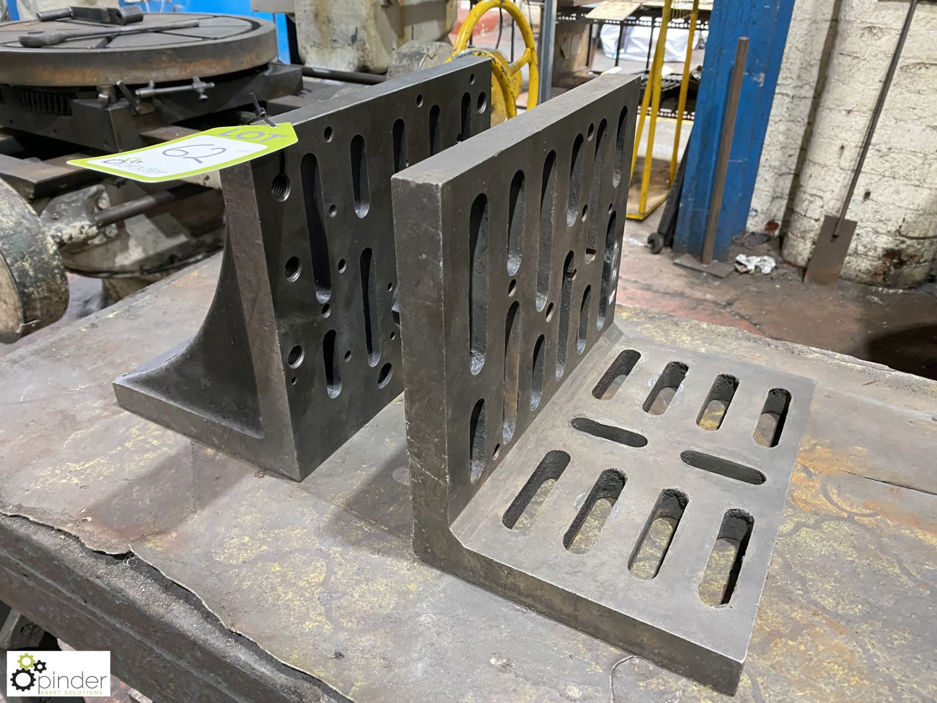 4 various Angle Plates including timber bench - Image 2 of 4