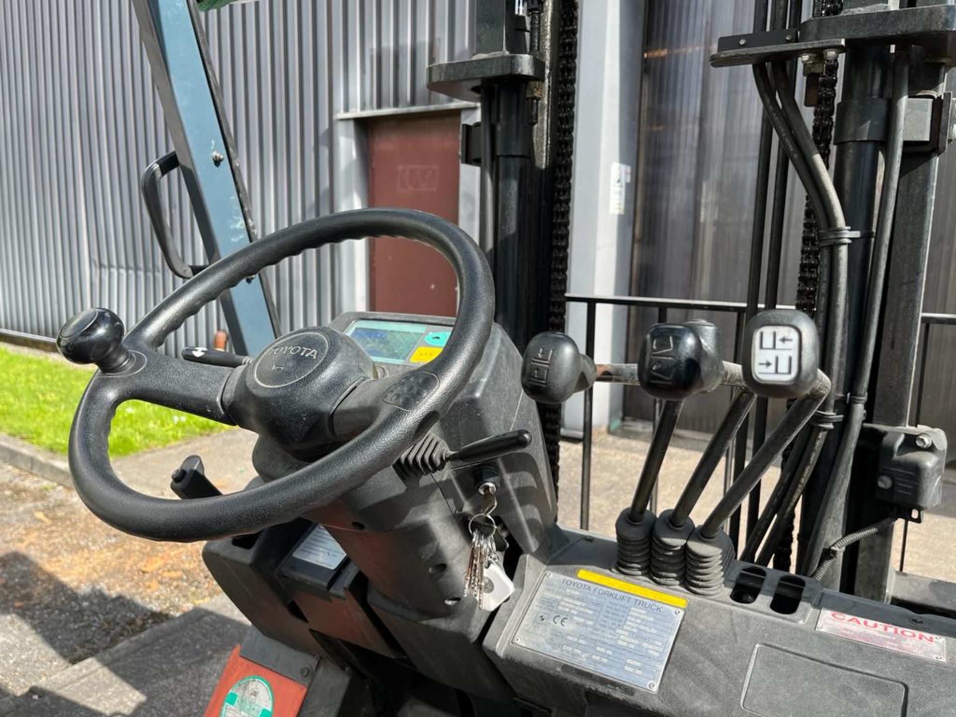 Toyota 7FB20 Electric Forklift Truck, 2391hours, 2 - Image 17 of 24