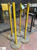 4 Barrier Chain Stands