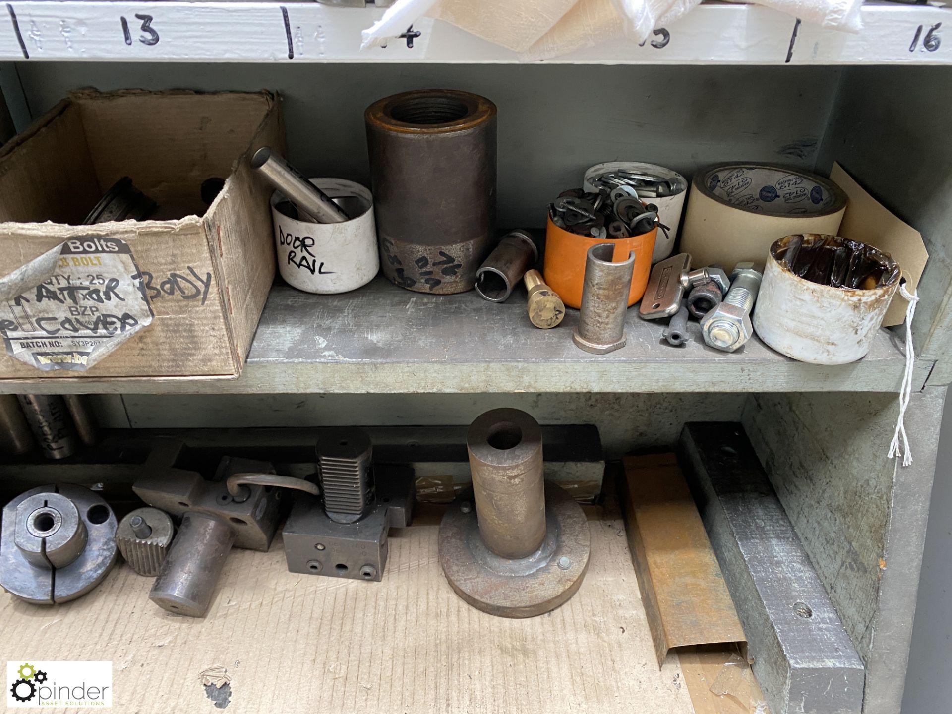 Quantity various Lathe Cutting Tools, Tool Holders, etc, to 2 shelves - Image 2 of 6