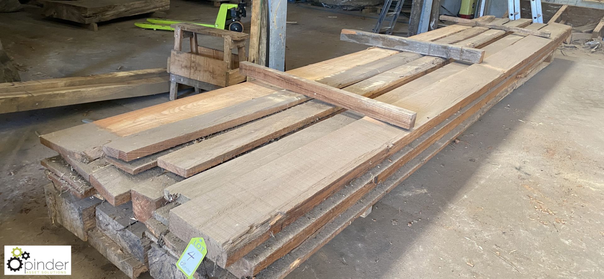 Quantity various Softwood/Douglas Fir/Oak Boards/Beams, up to 6300mm