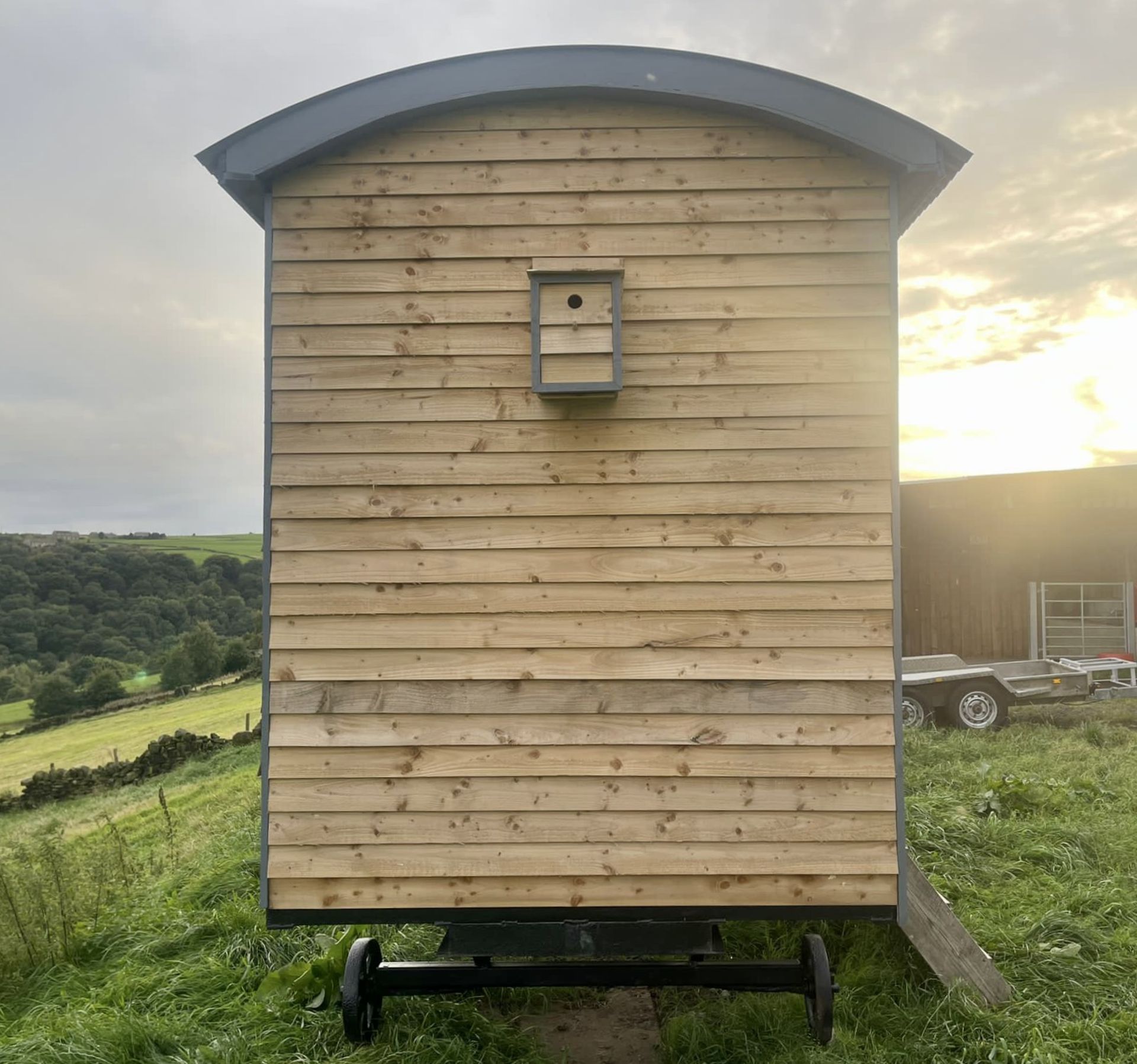 Hand crafted unique traditional Shepherds Hut, wit - Image 6 of 13