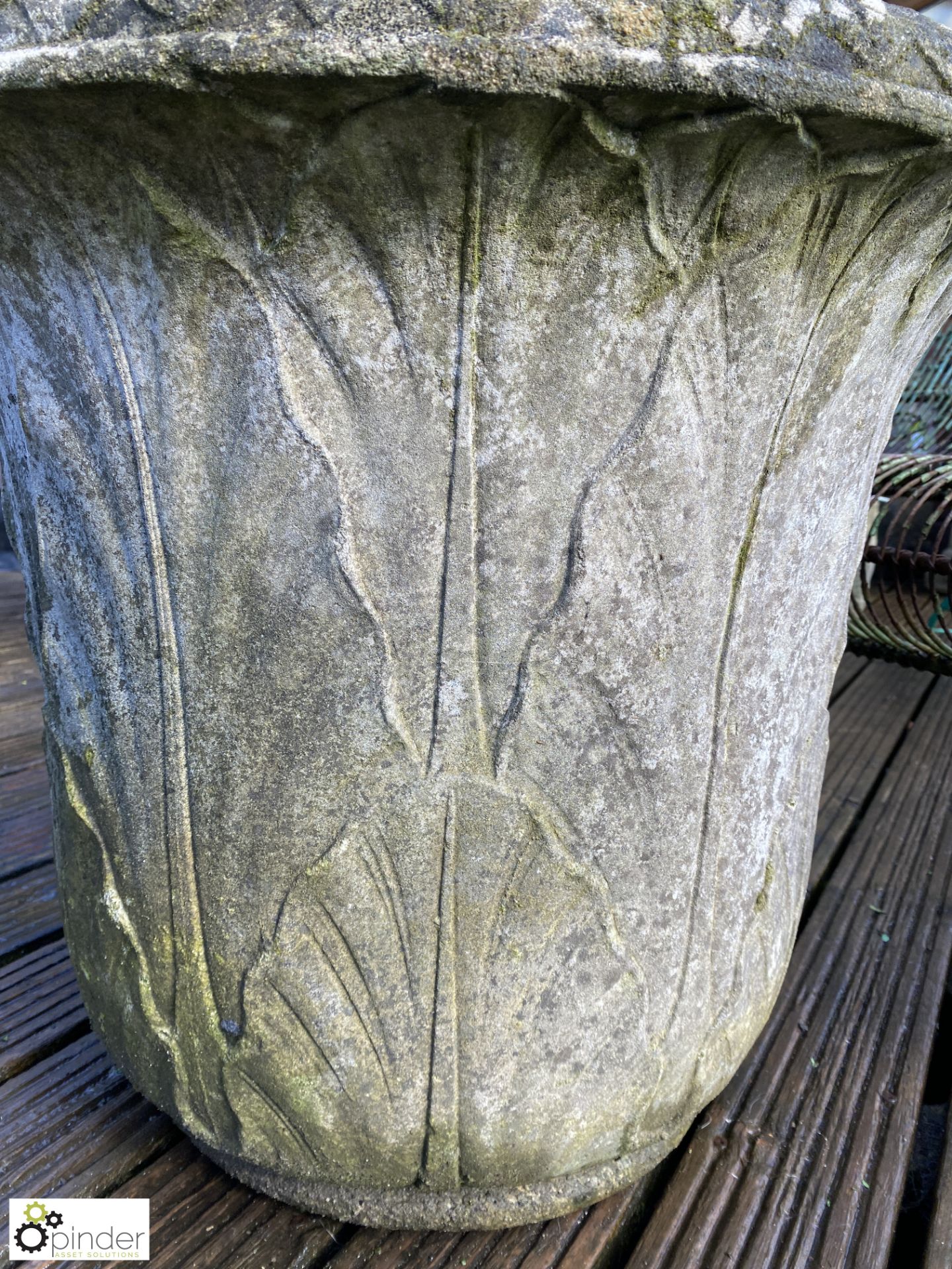 A pair of large reconstituted stone Planters with - Image 6 of 9