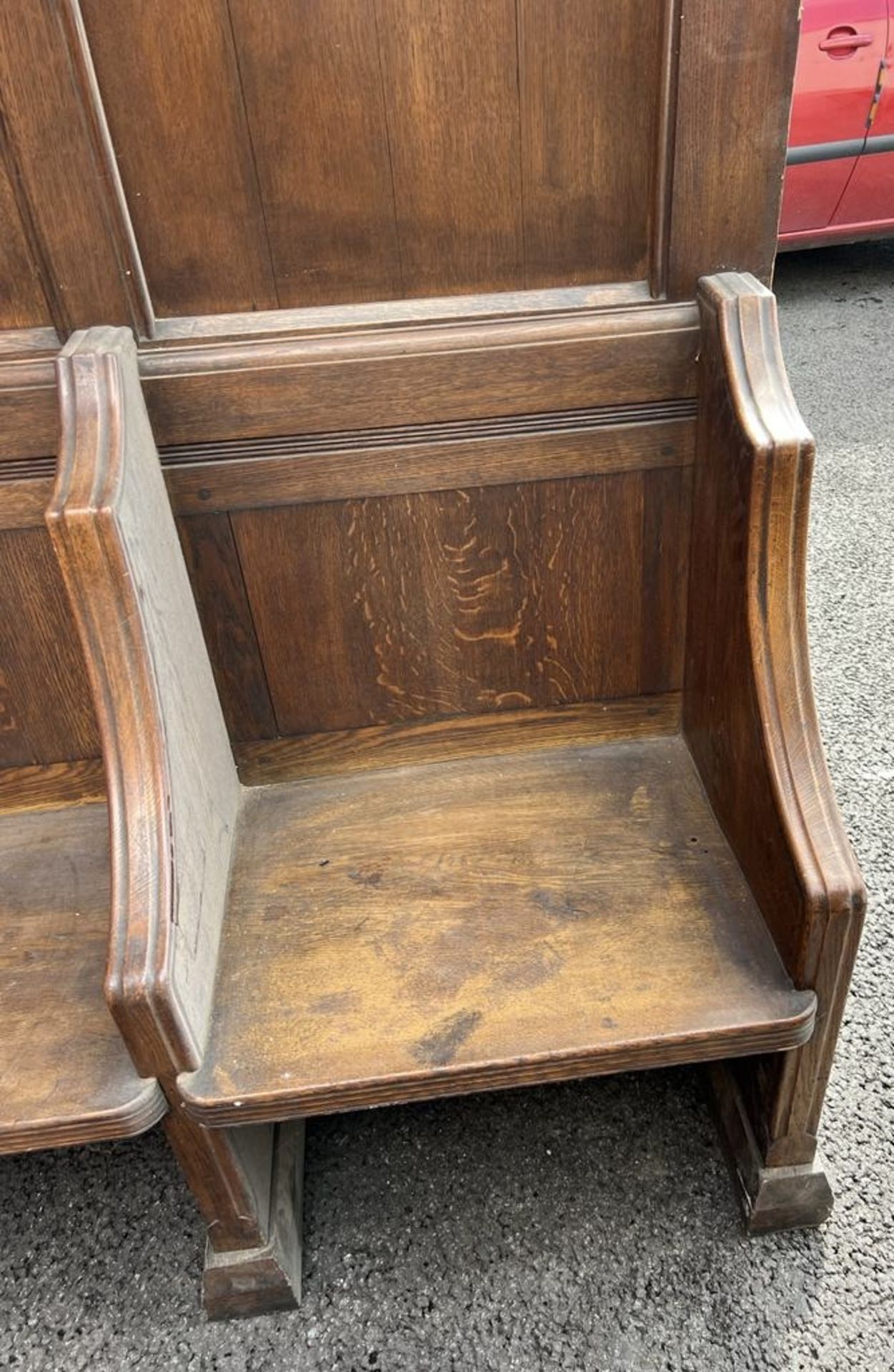 A hand carved gothic oak 2-seater Settle/Pew with - Image 10 of 12