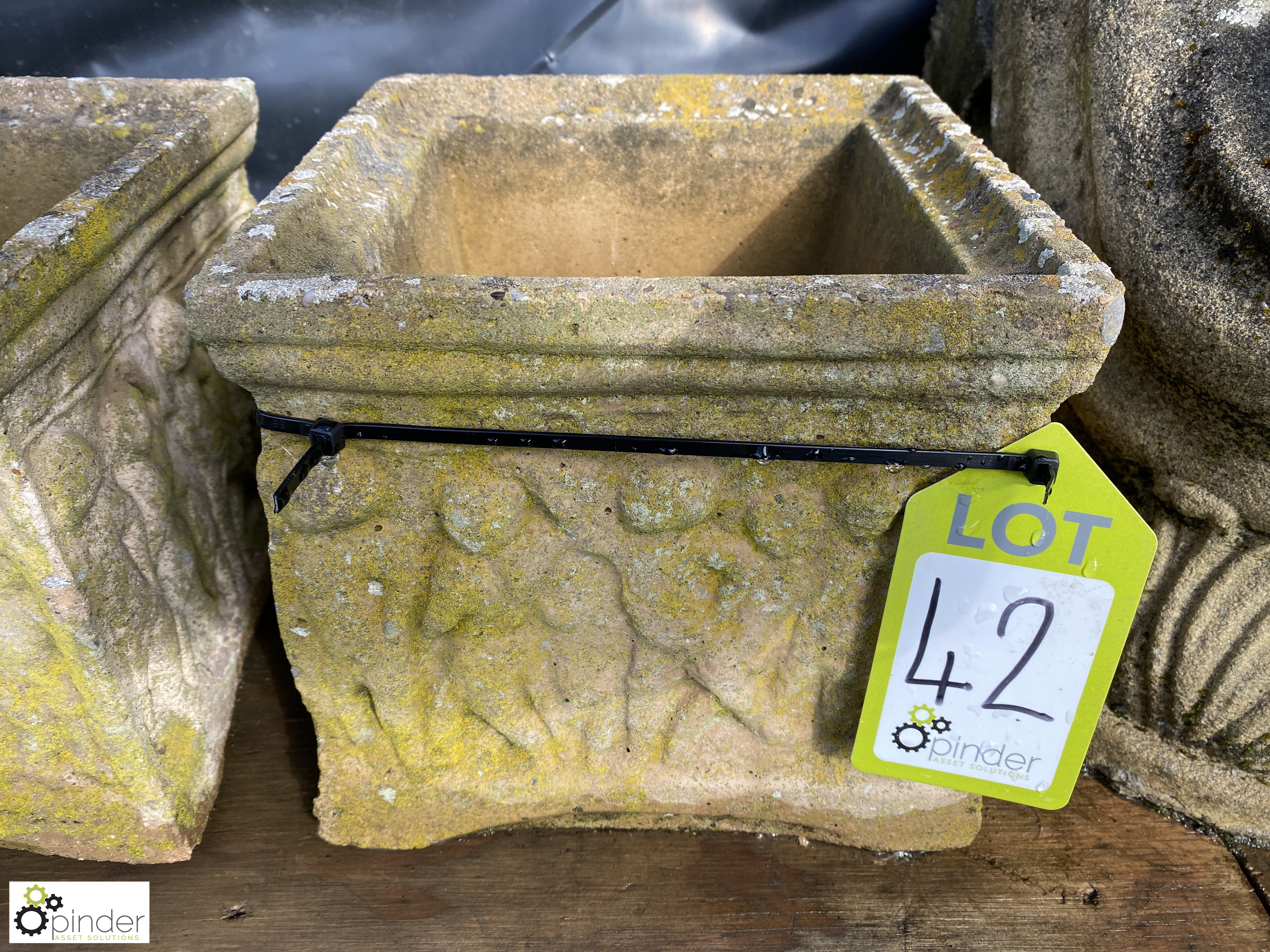 A pair of square reconstituted stone Planters with - Image 2 of 5