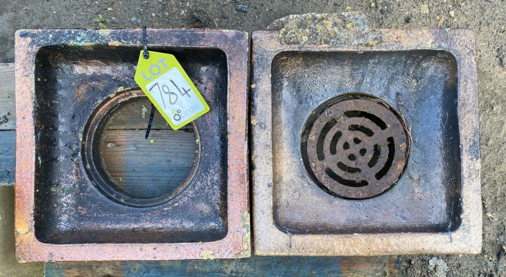 A pair of Victorian salt glazed terracotta Drain Gullies, 1 with original cast iron drain cover, - Image 2 of 4