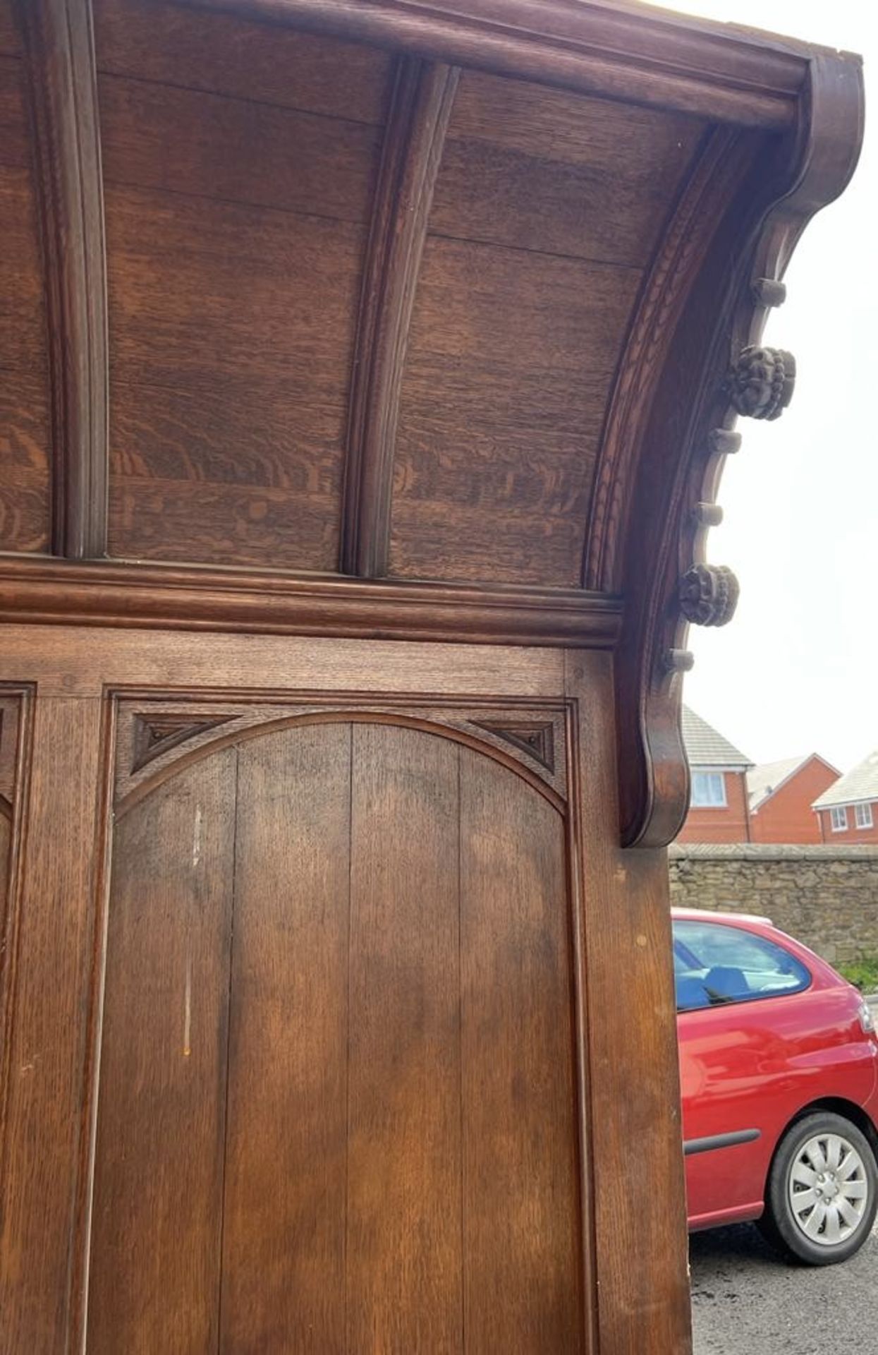 A hand carved gothic oak 2-seater Settle/Pew with - Image 12 of 12