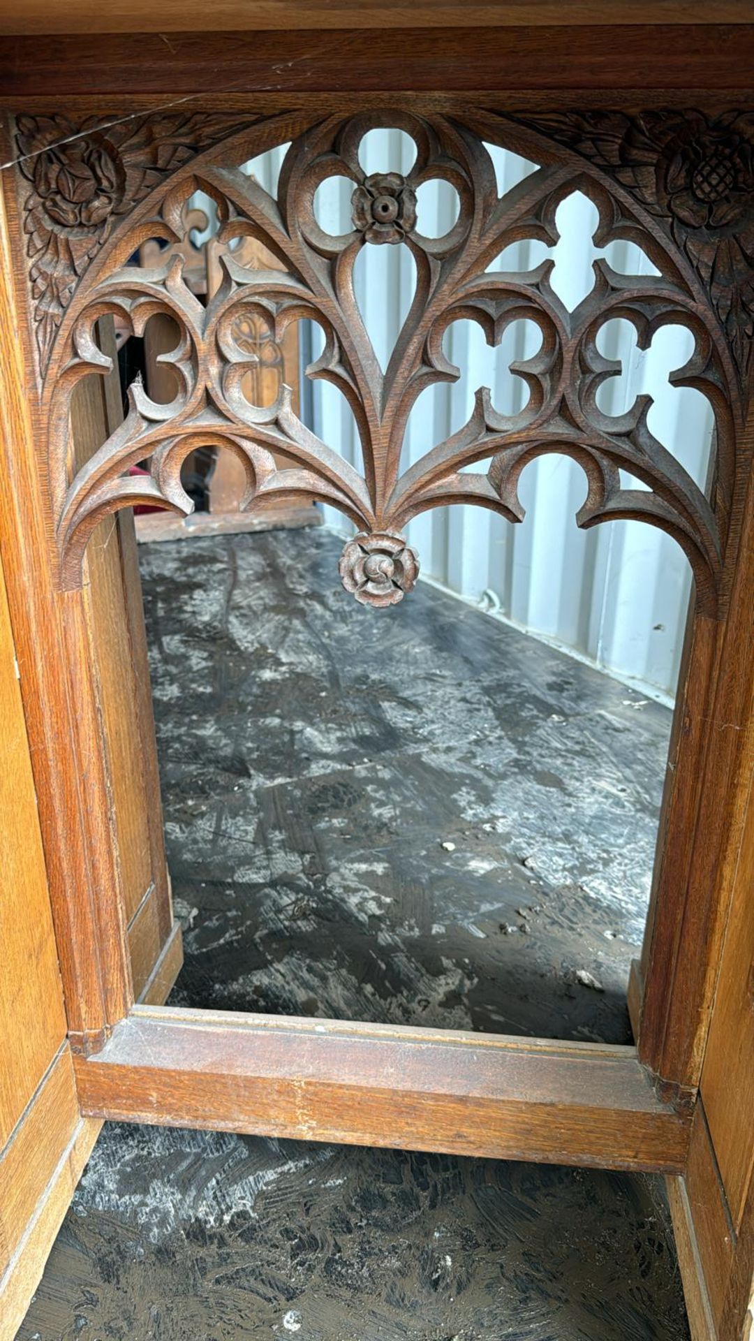 A oak gothic Table, with carved gothic fret linen - Image 3 of 4