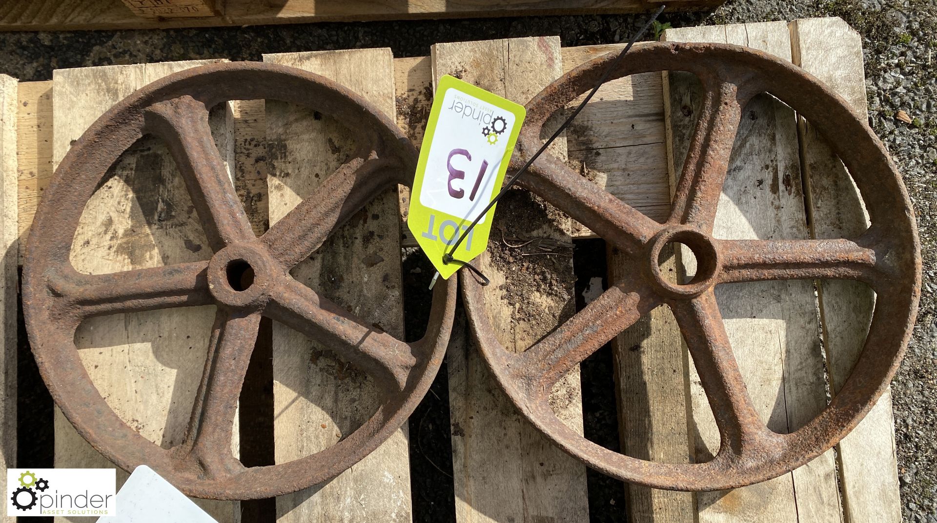 2 cast iron Pulley Wheels, 280mm dia