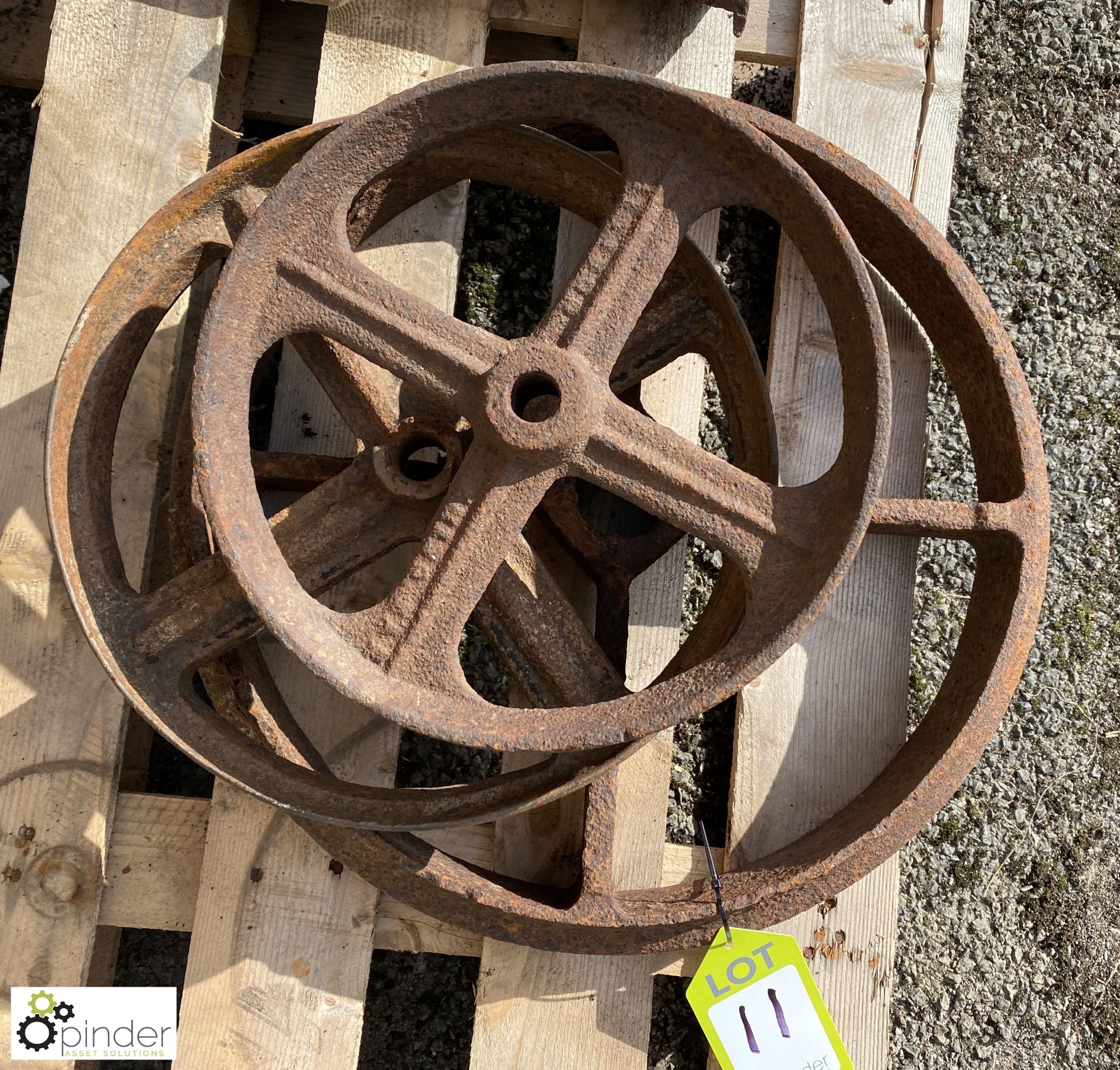 3 cast iron Pulley Wheels - Image 2 of 4