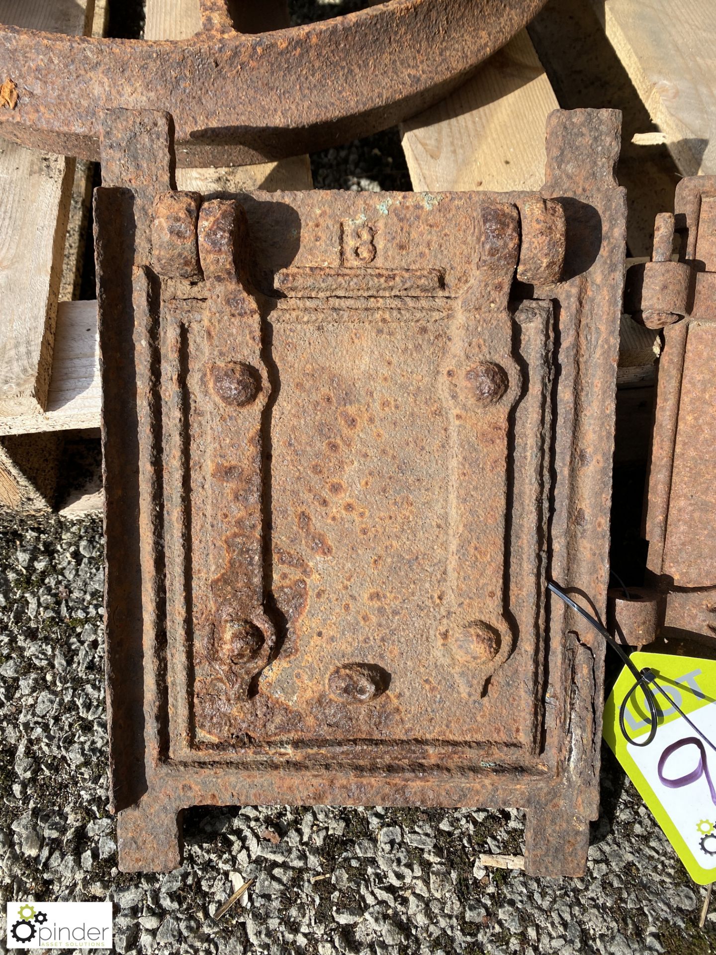 2 cast iron Range Doors - Image 2 of 4